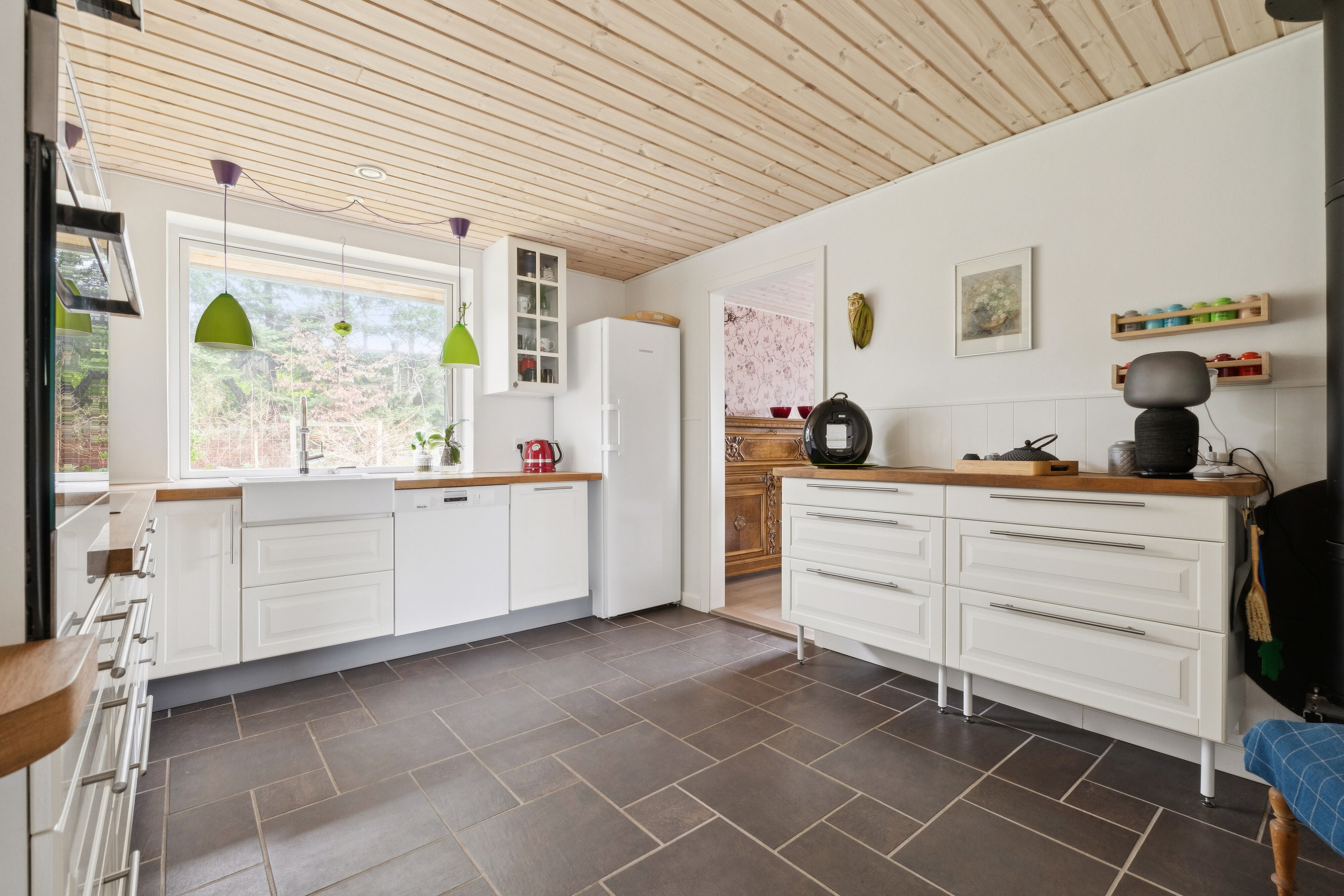 Fremhævet køkken billede i fuldskærmstilstand. Billede af Bangsvej 9, 8641 Sorring