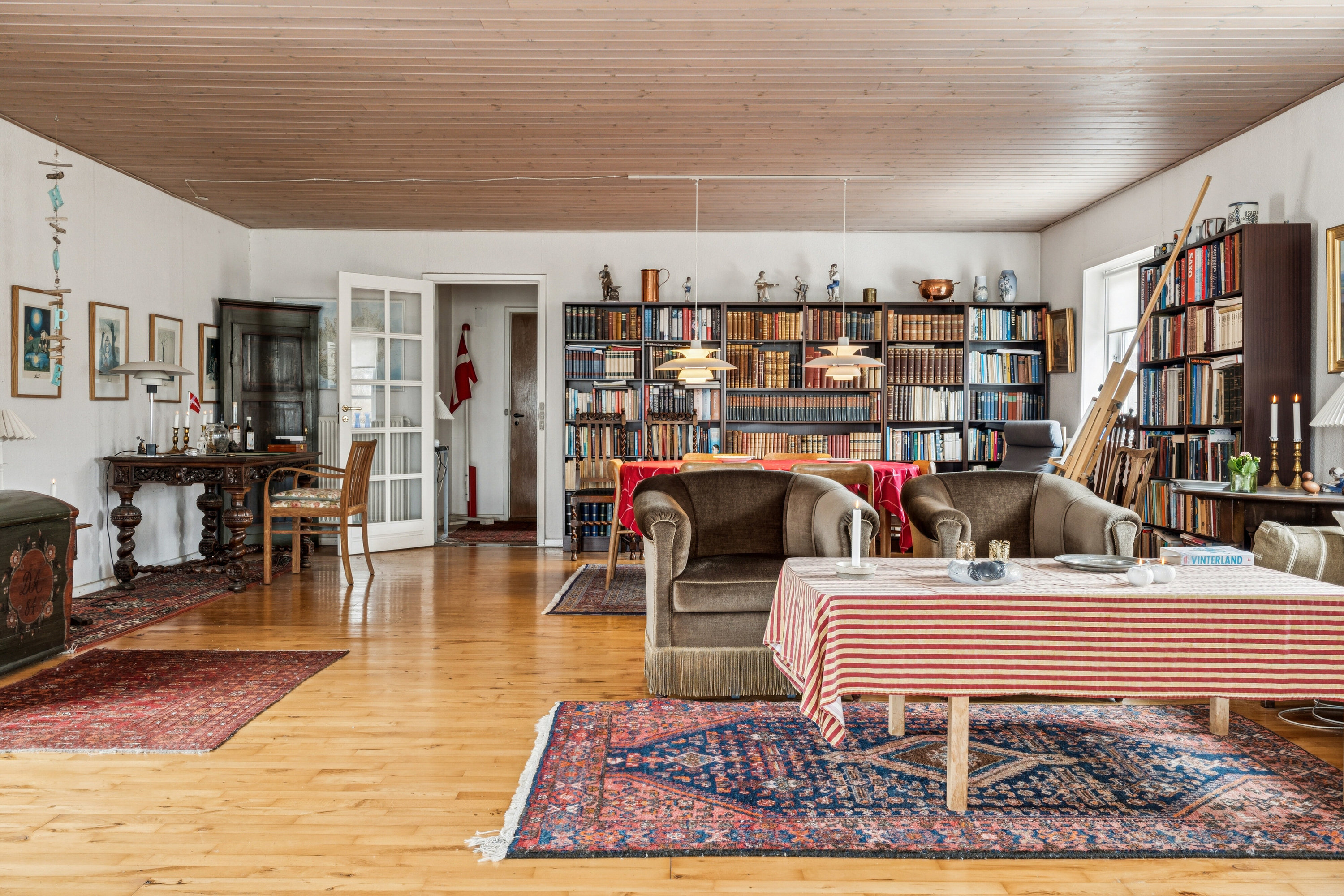 Fremhævet stue billede i fuldskærmstilstand. Billede af Frejasvej 47, 9800 Hjørring