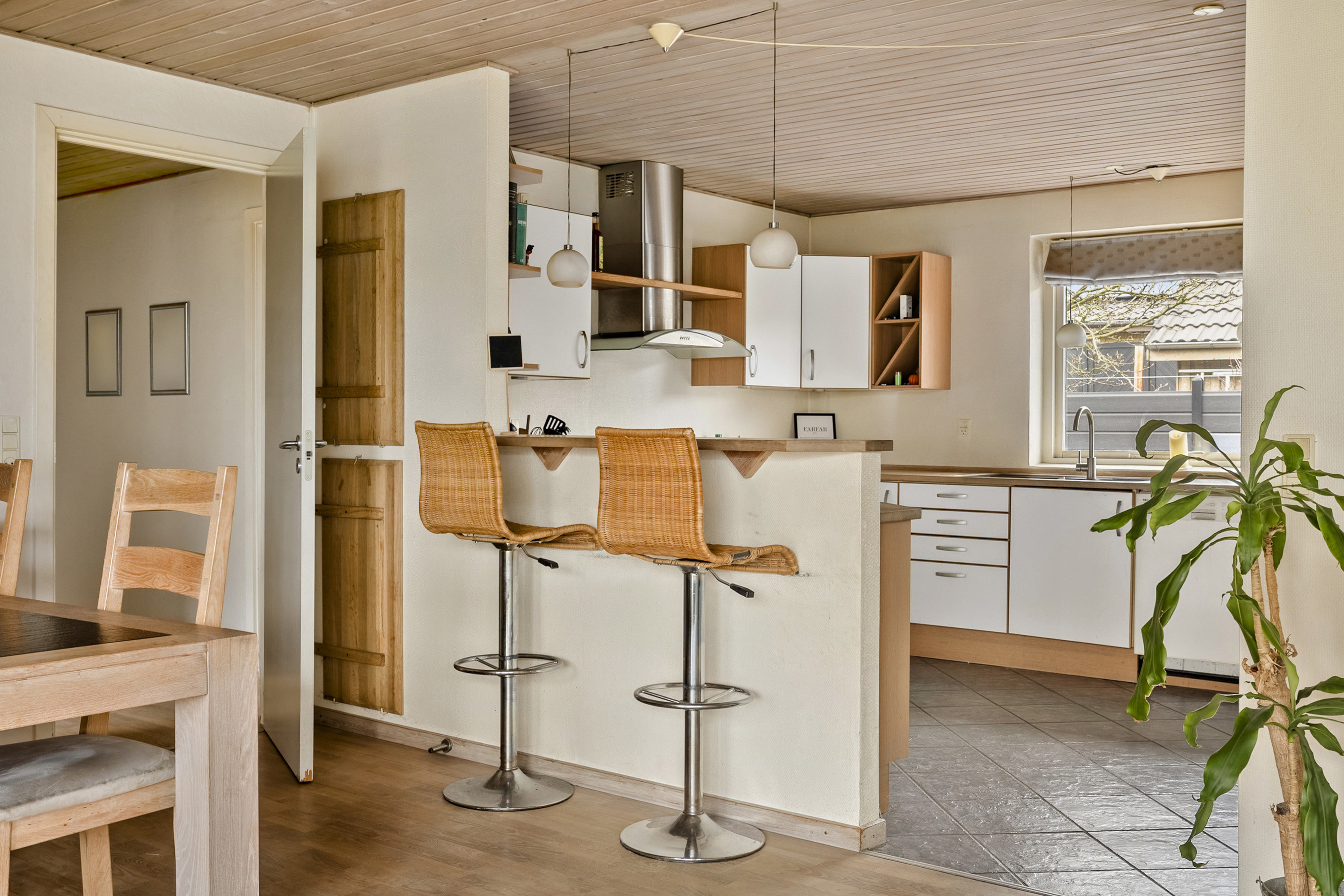 Fremhævet spisekøkken billede i fuldskærmstilstand. Billede af Hvide Hus 27, 6580 Vamdrup