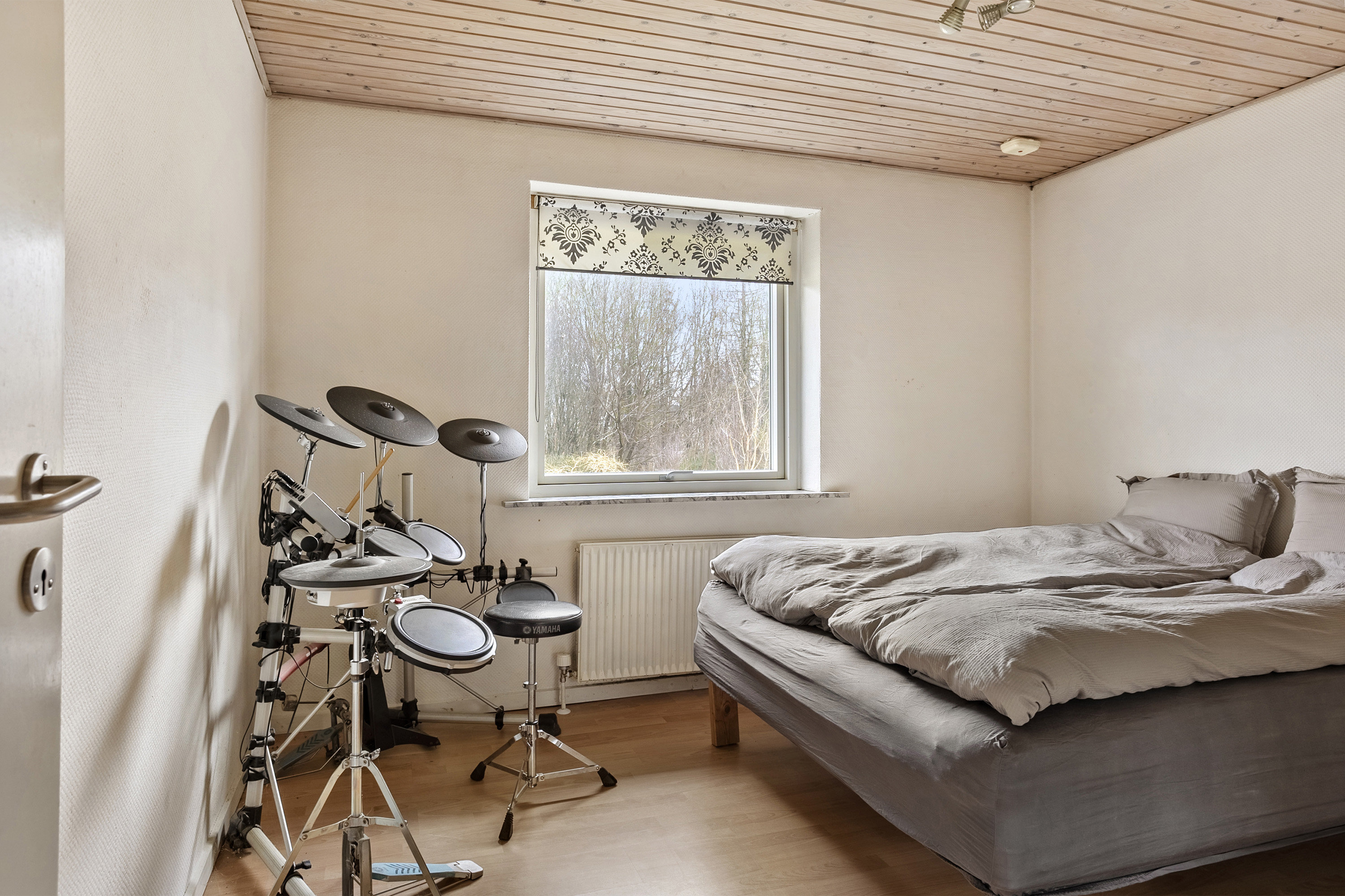 Fremhævet soveværelse billede i fuldskærmstilstand. Billede af Hvide Hus 27, 6580 Vamdrup