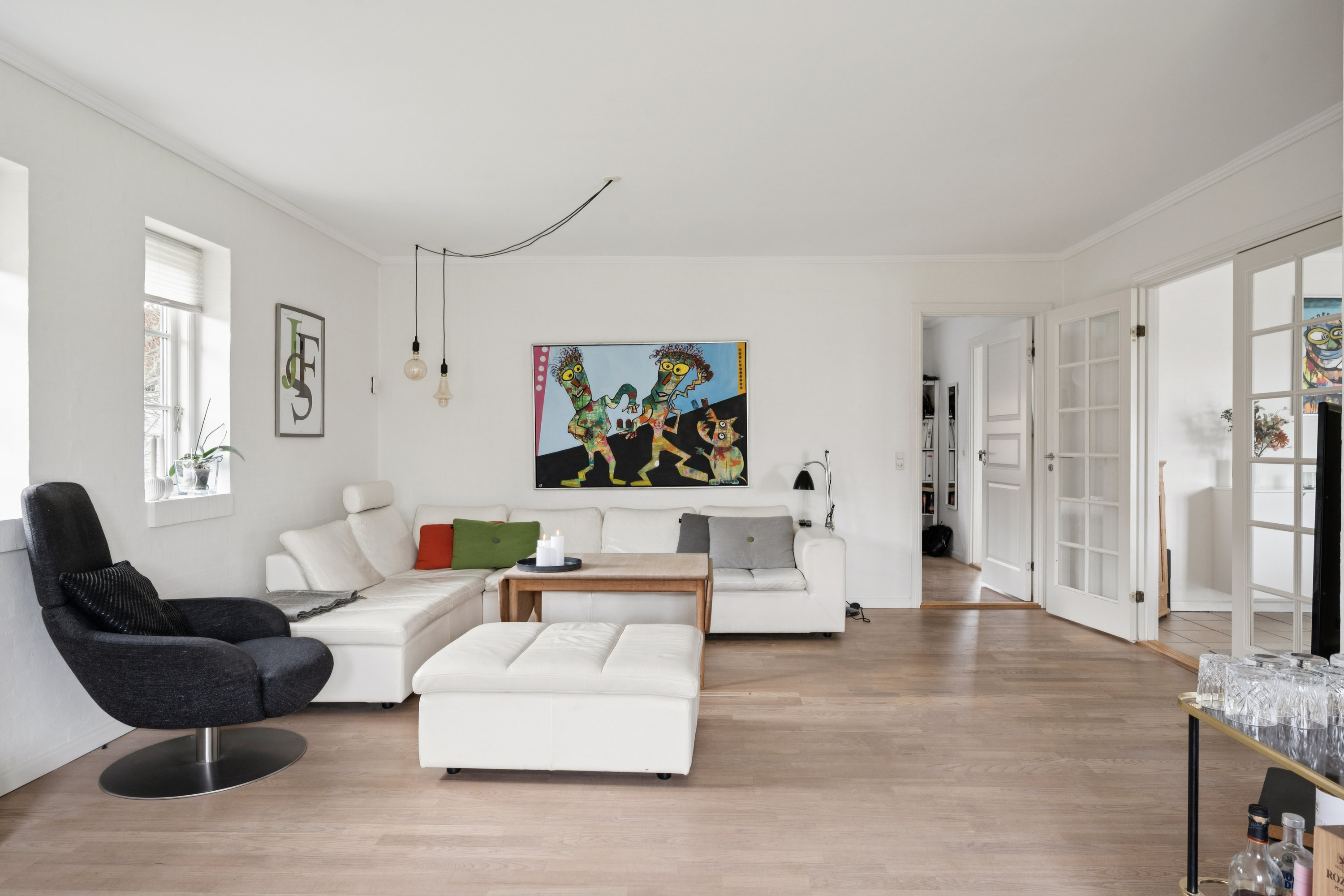 Fremhævet stue billede i fuldskærmstilstand. Billede af Højager 76, 8382 Hinnerup