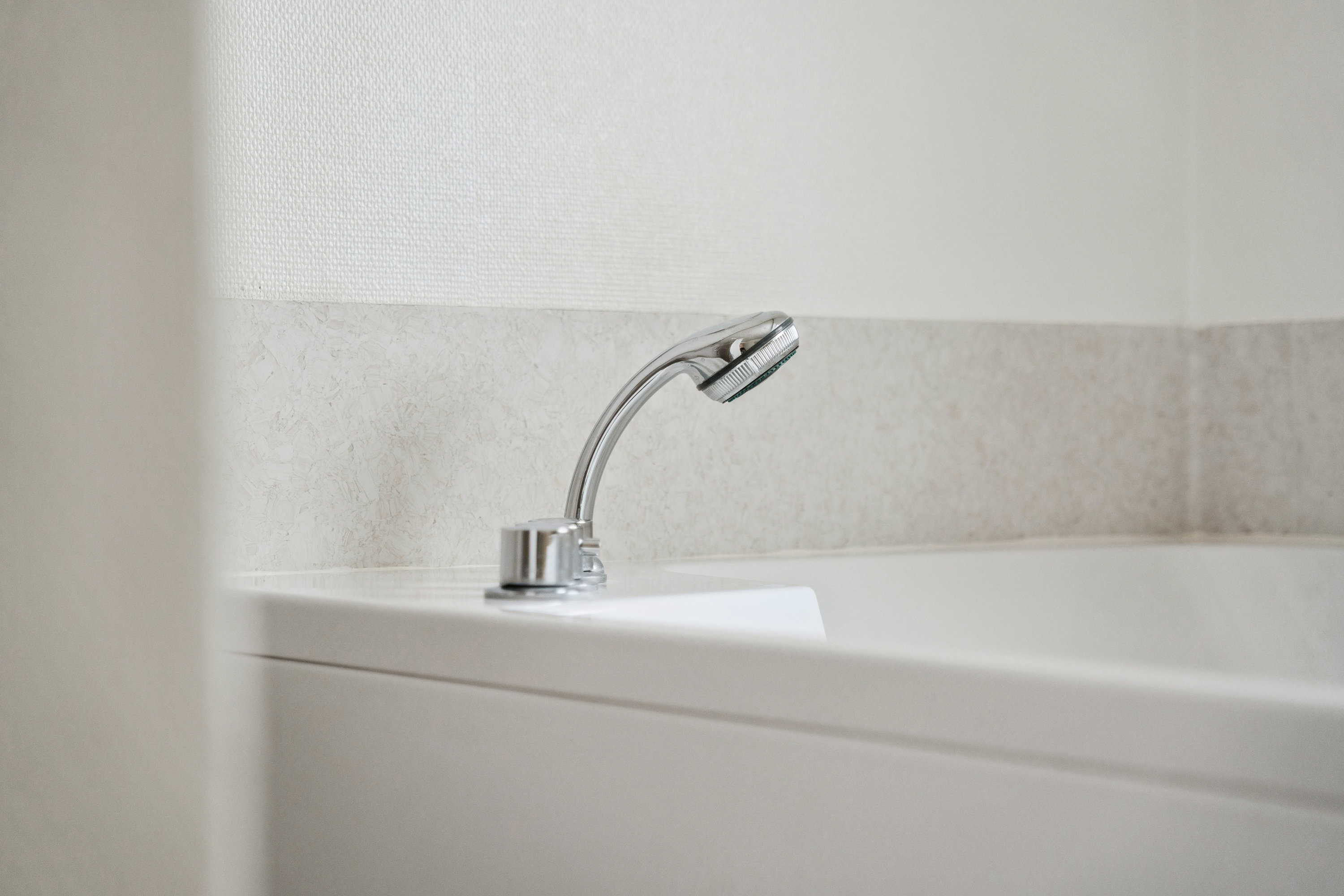 Fremhævet badeværelse billede i fuldskærmstilstand. Billede af Agerledet 36, 9850 Hirtshals