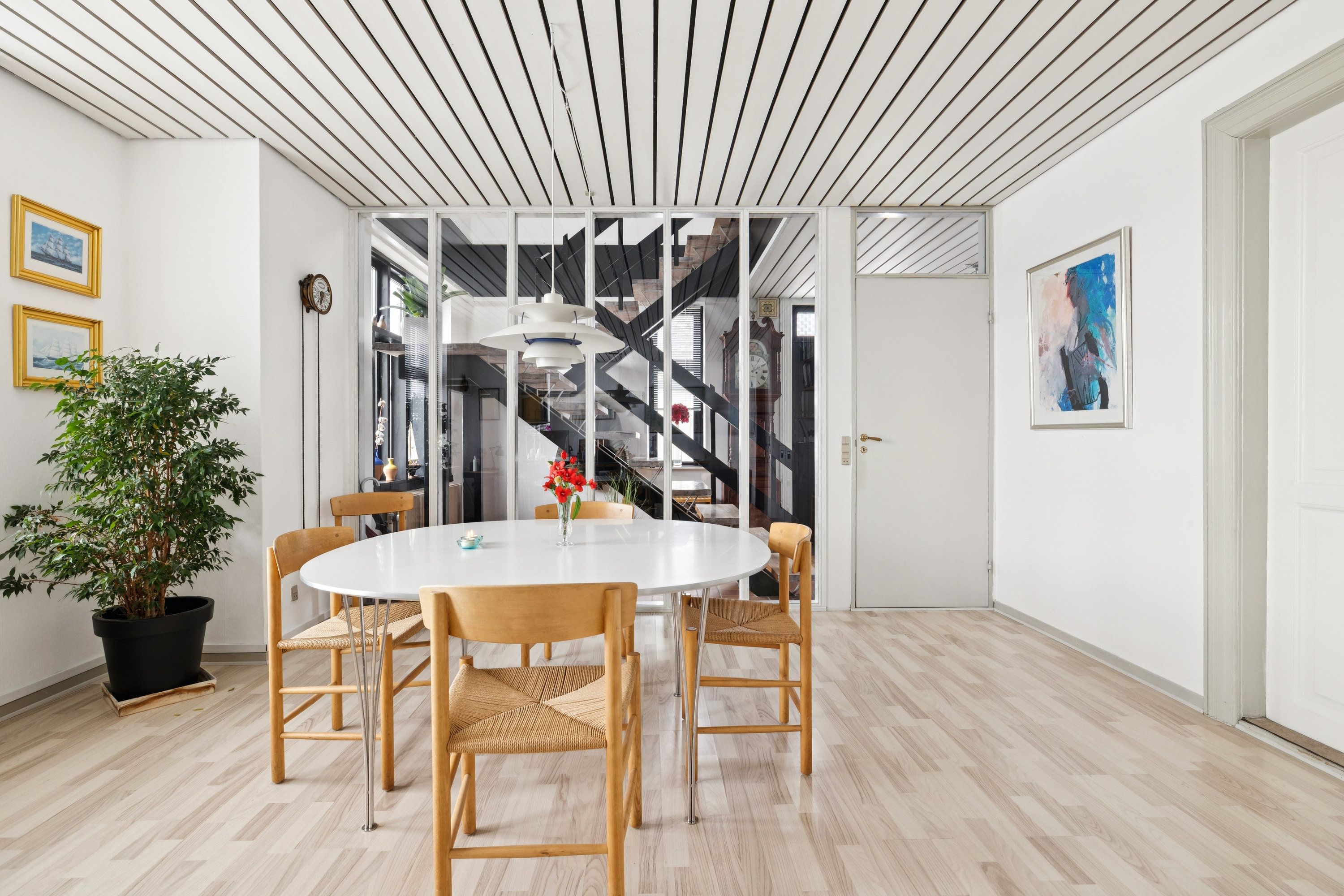 Fremhævet stue billede i fuldskærmstilstand. Billede af Timandsvej 2, 9560 Hadsund