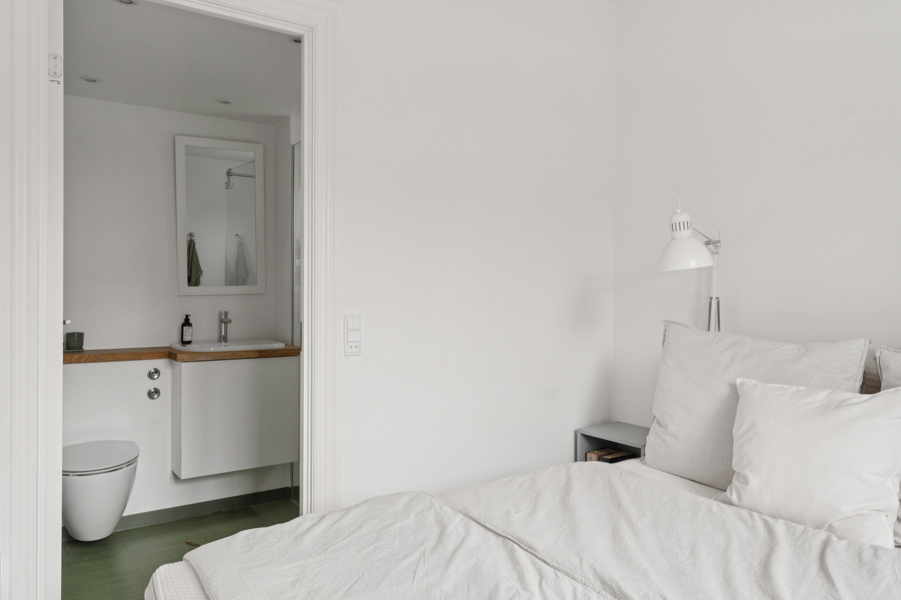 Fremhævet soveværelse billede i fuldskærmstilstand. Billede af Kystvej 34, st.. 8., 3100 Hornbæk