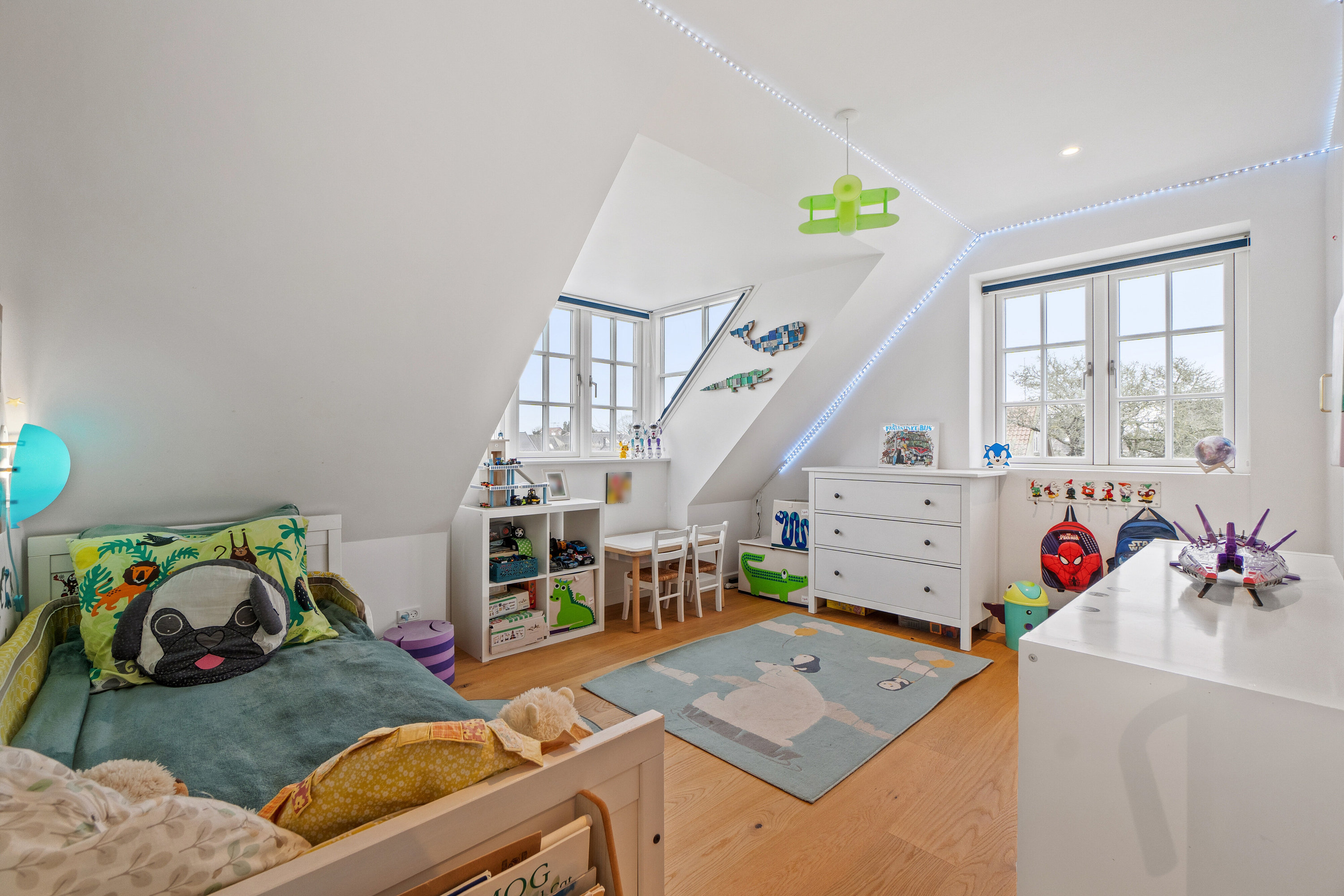 Fremhævet værelse billede i fuldskærmstilstand. Billede af Strøbyvej 28, 2650 Hvidovre