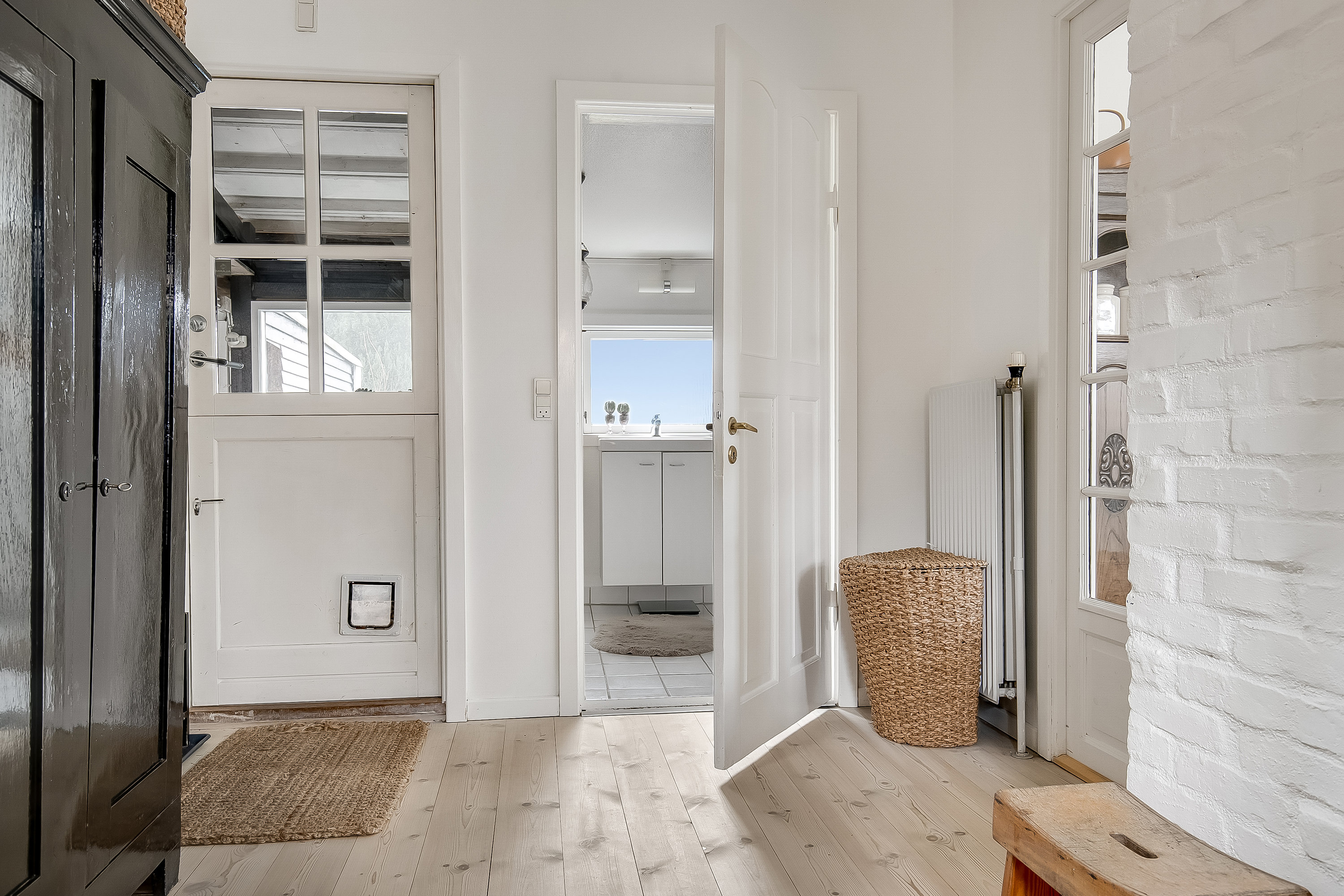 Fremhævet entré billede i fuldskærmstilstand. Billede af Søvej 6, Uhrhøj, 7100 Vejle