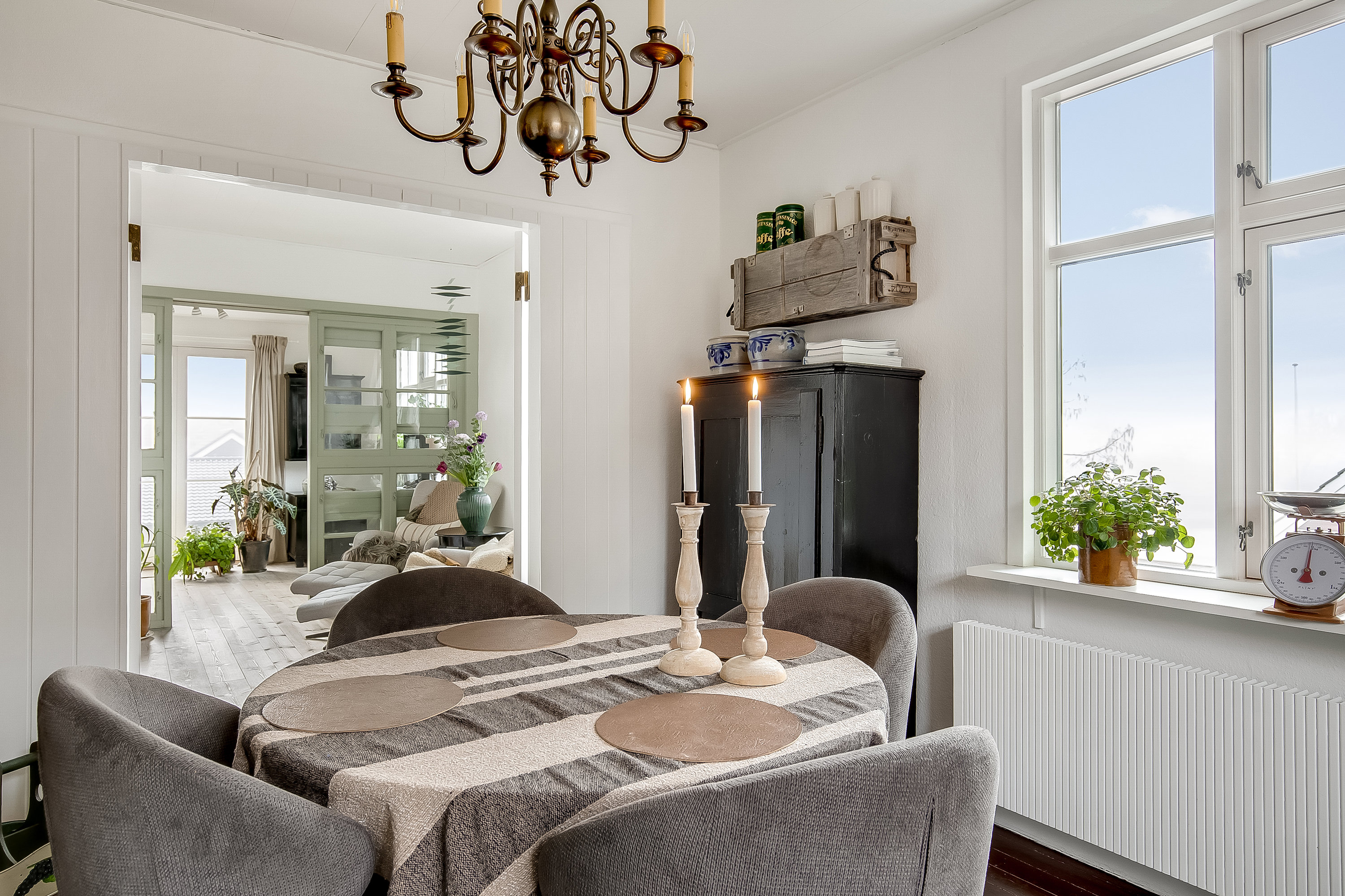 Fremhævet køkken billede i fuldskærmstilstand. Billede af Søvej 6, Uhrhøj, 7100 Vejle