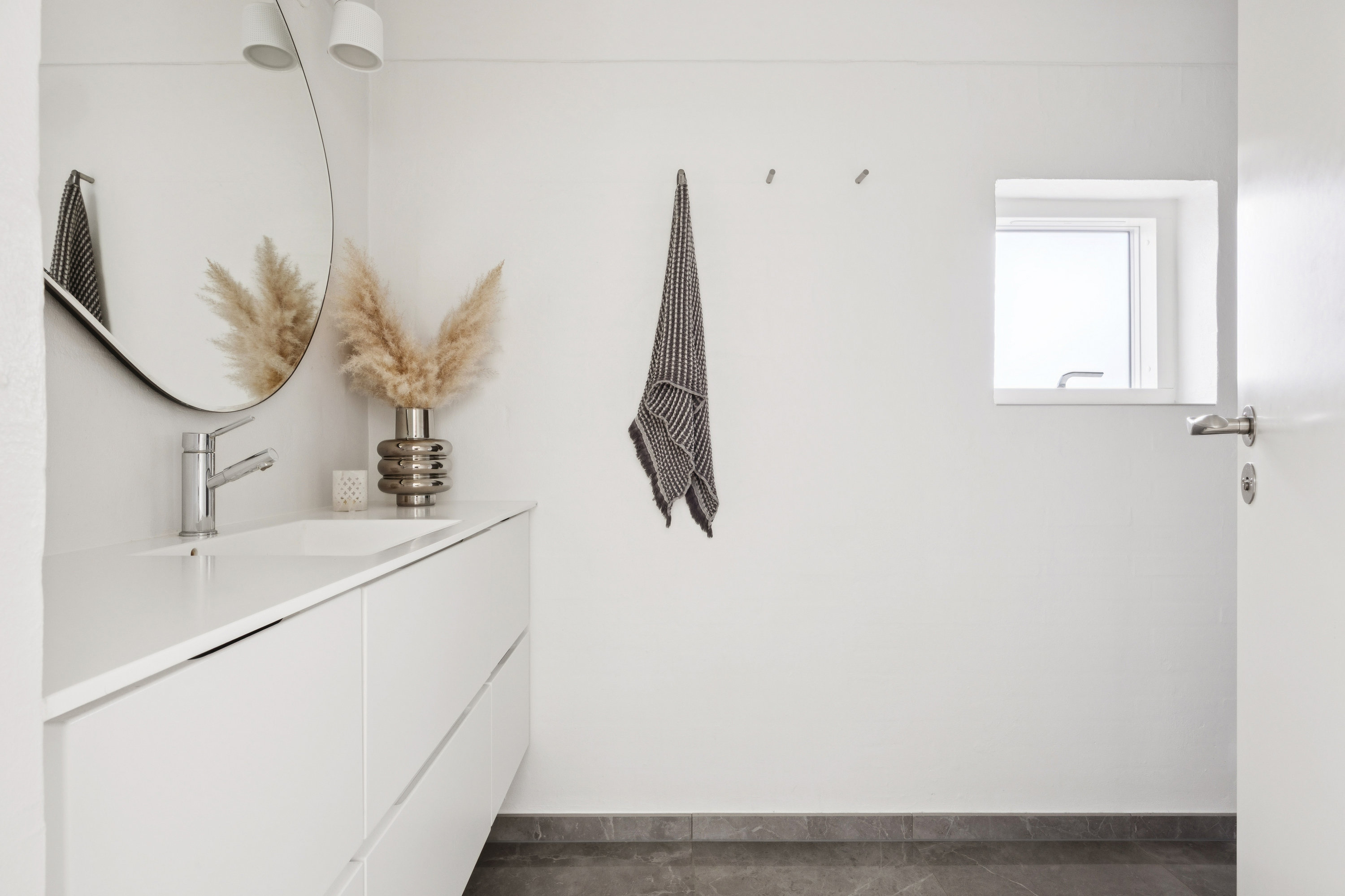 Fremhævet badeværelse billede i fuldskærmstilstand. Billede af Greve Strandvej 93, 2670 Greve