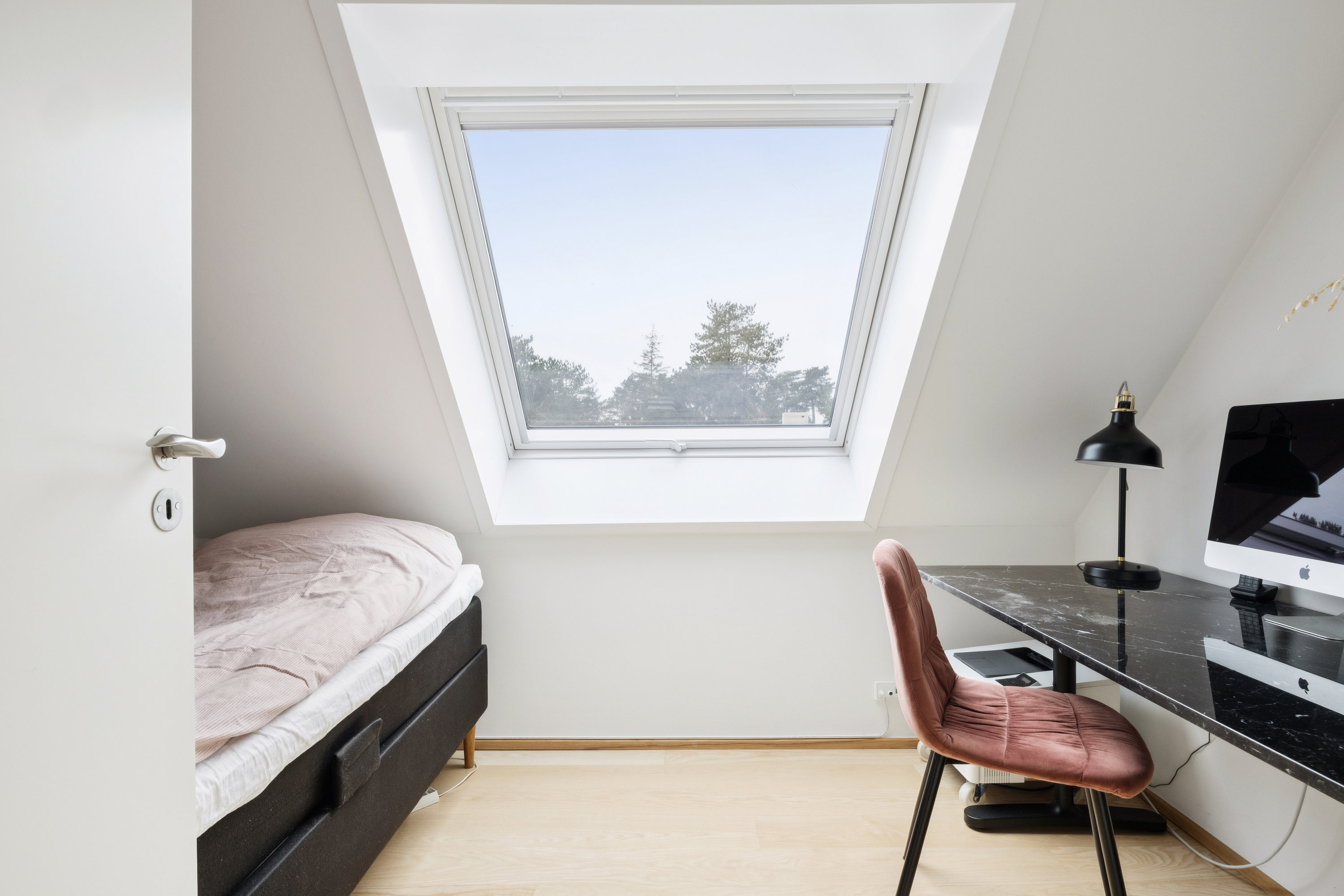 Fremhævet værelse billede i fuldskærmstilstand. Billede af Greve Strandvej 93, 2670 Greve