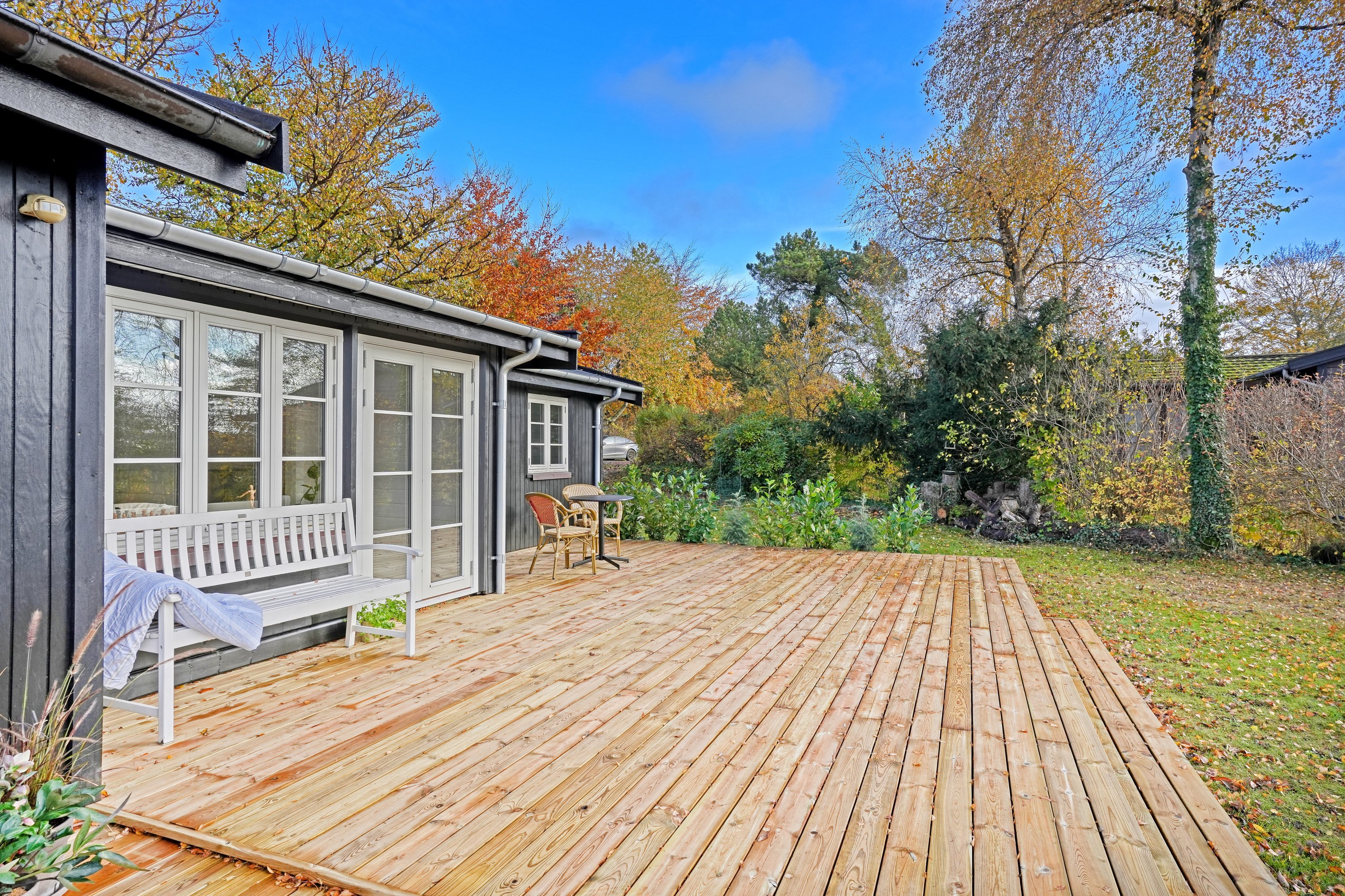 Fremhævet terrasse billede i fuldskærmstilstand. Billede af Merkurvej 14, 3100 Hornbæk