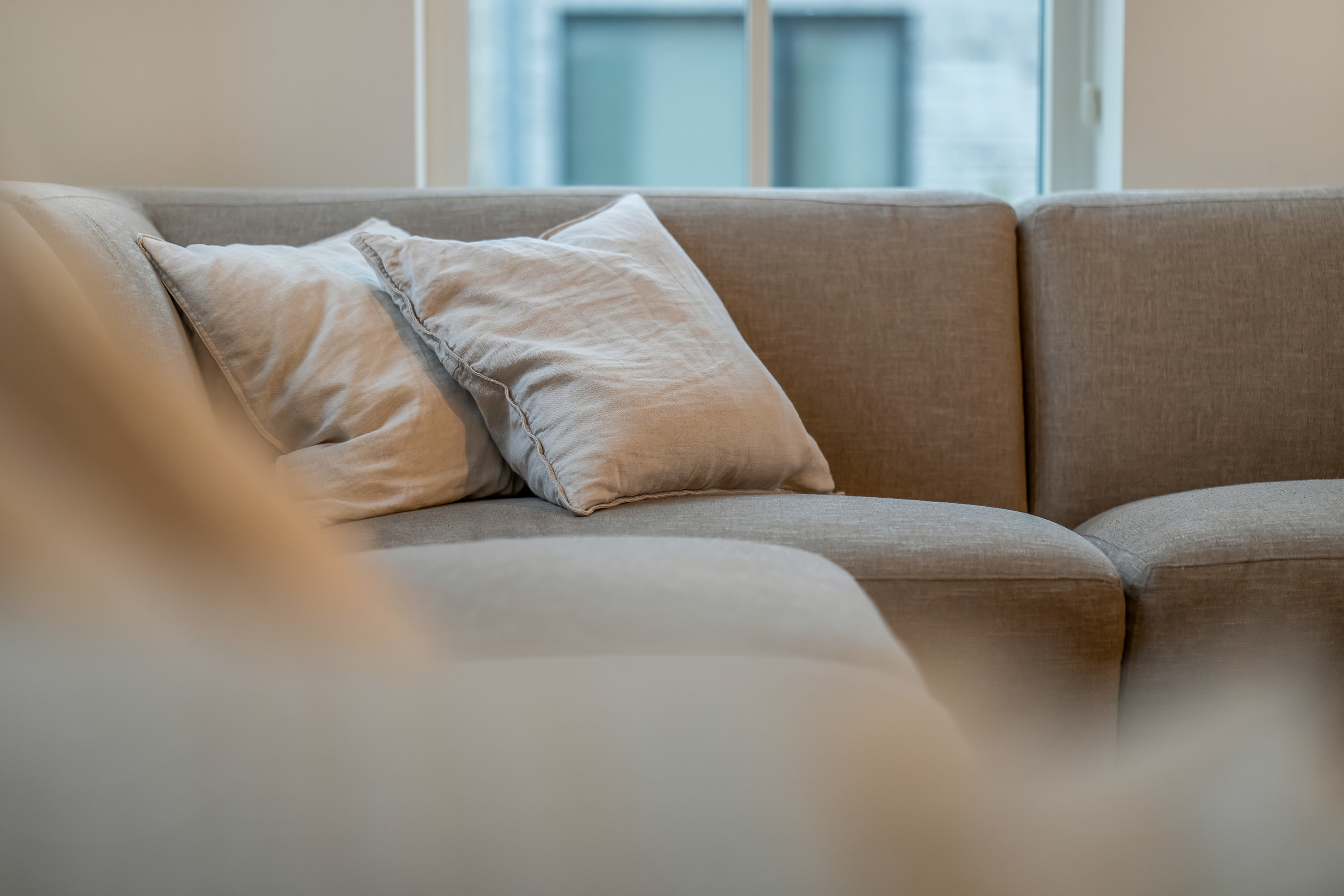 Fremhævet stue billede i fuldskærmstilstand. Billede af Amorbuen 4, 3400 Hillerød