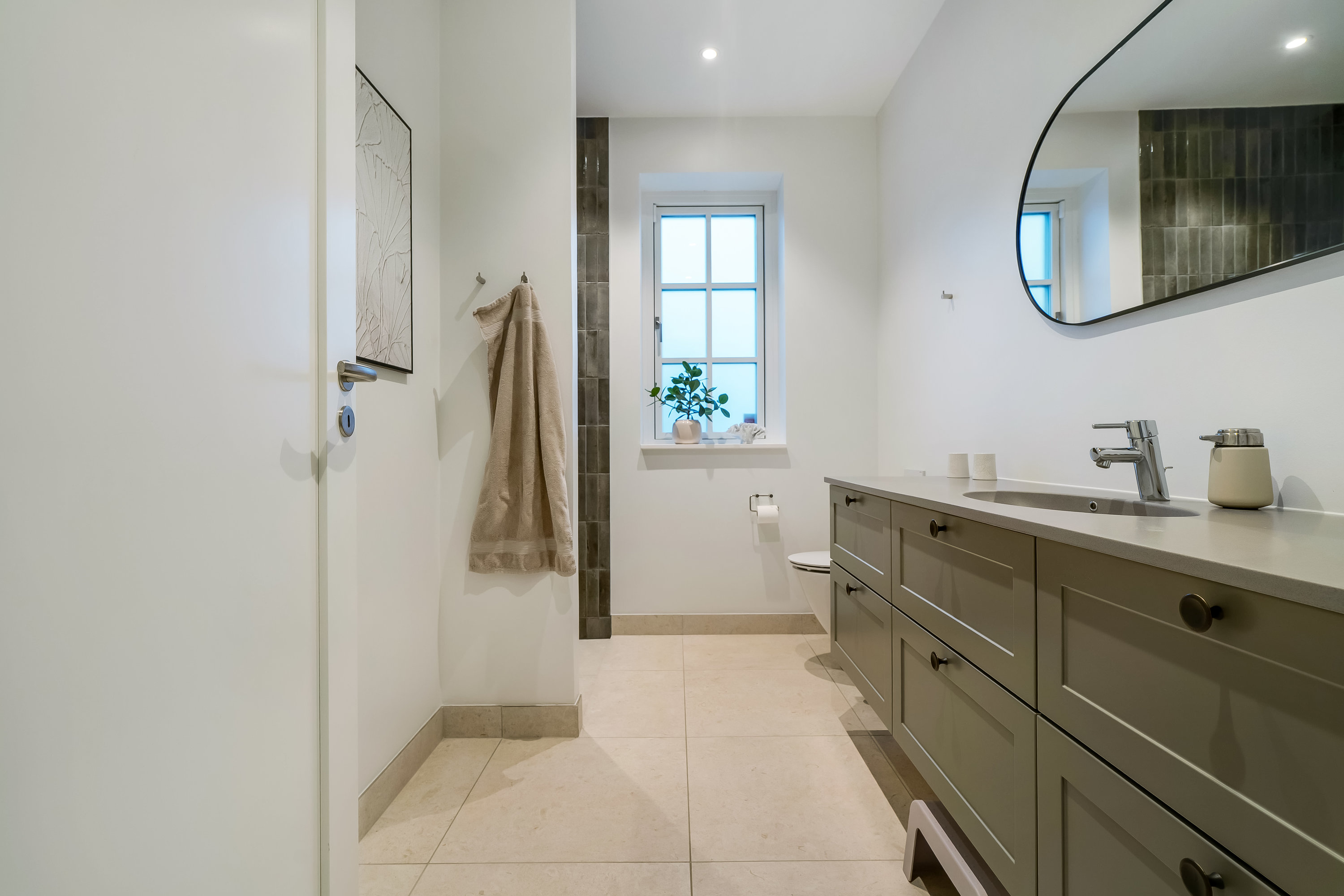 Fremhævet badeværelse billede i fuldskærmstilstand. Billede af Amorbuen 4, 3400 Hillerød