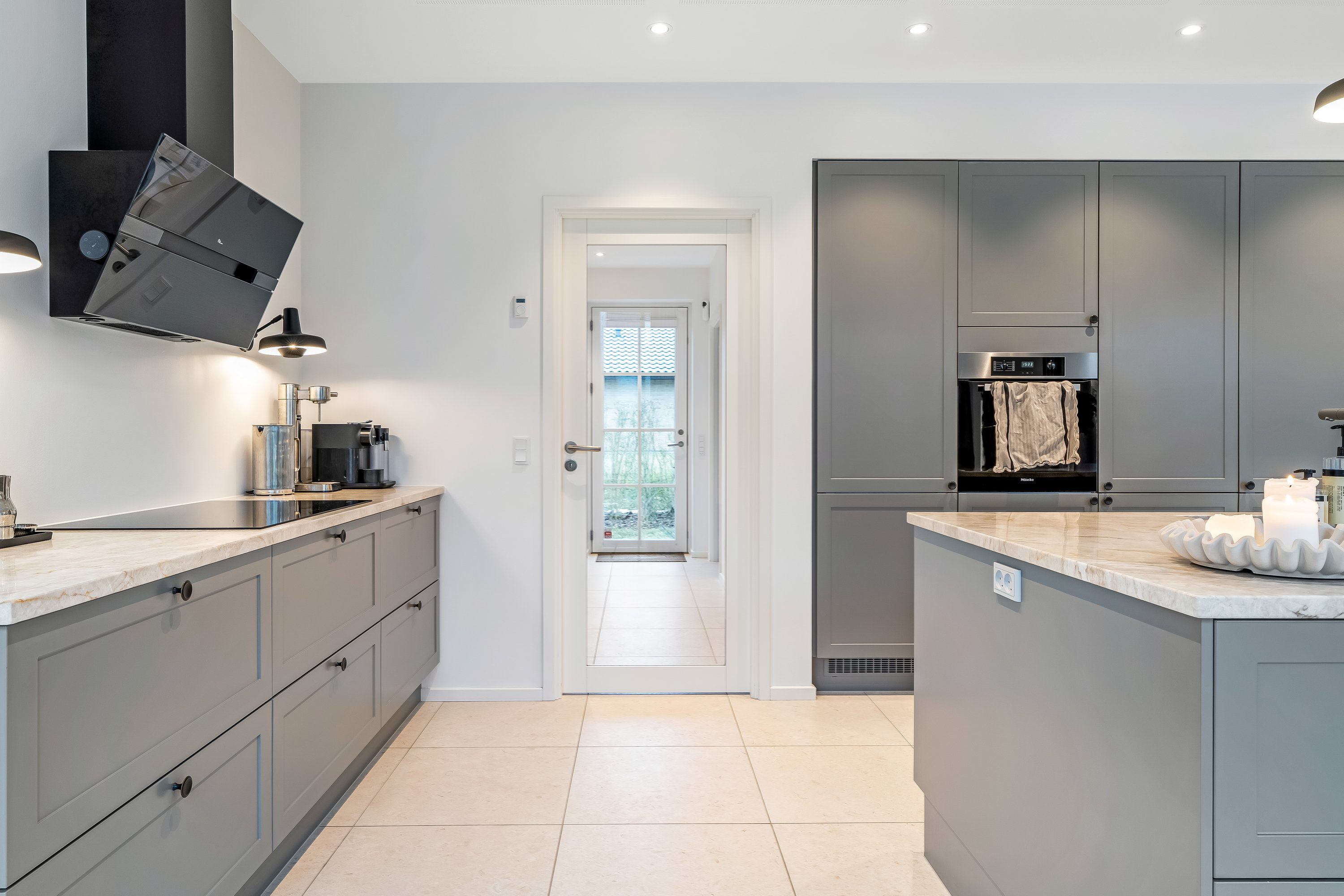 Fremhævet køkken billede i fuldskærmstilstand. Billede af Amorbuen 4, 3400 Hillerød