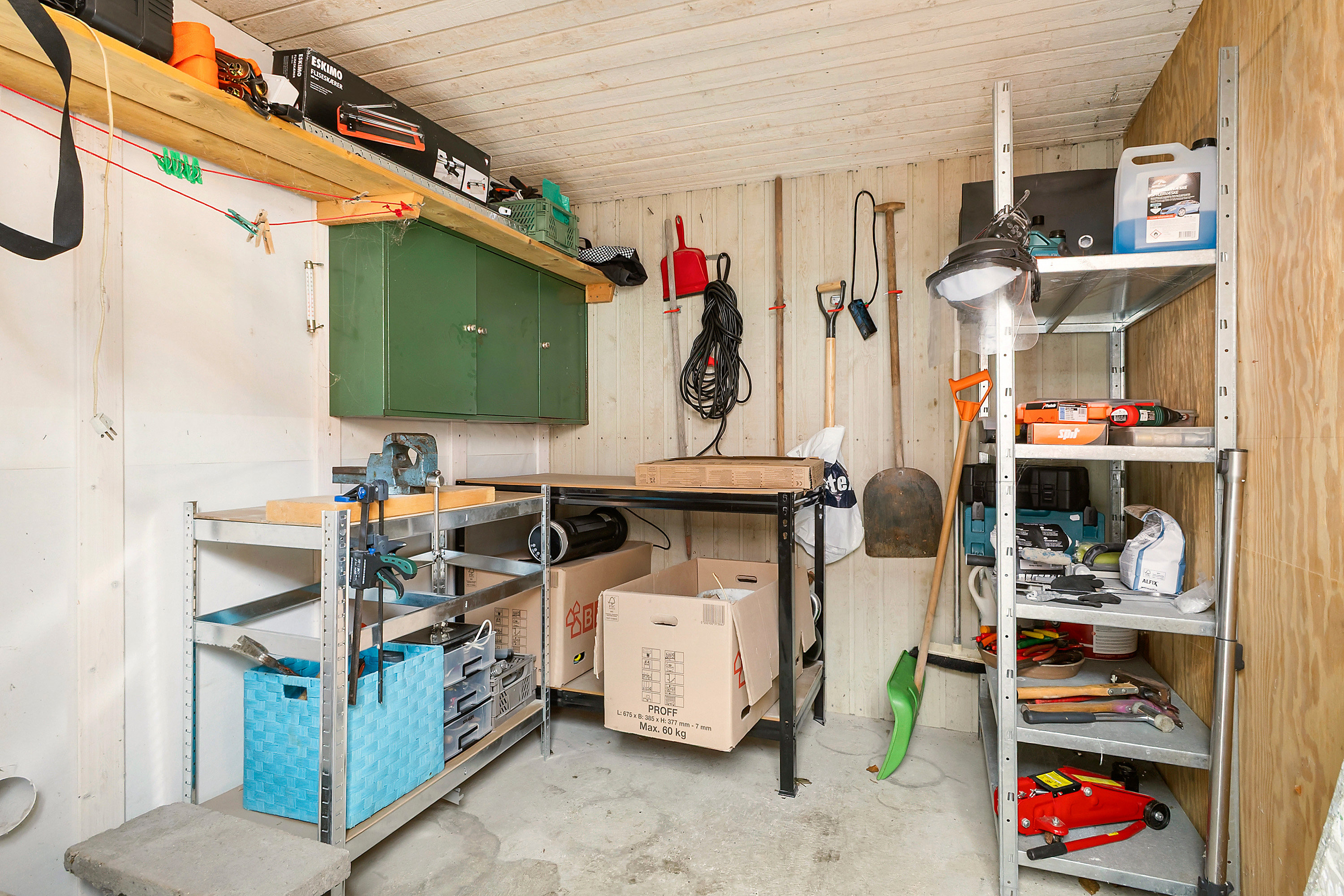 Fremhævet skur billede i fuldskærmstilstand. Billede af Sdr Tingvej 2K, 6630 Rødding