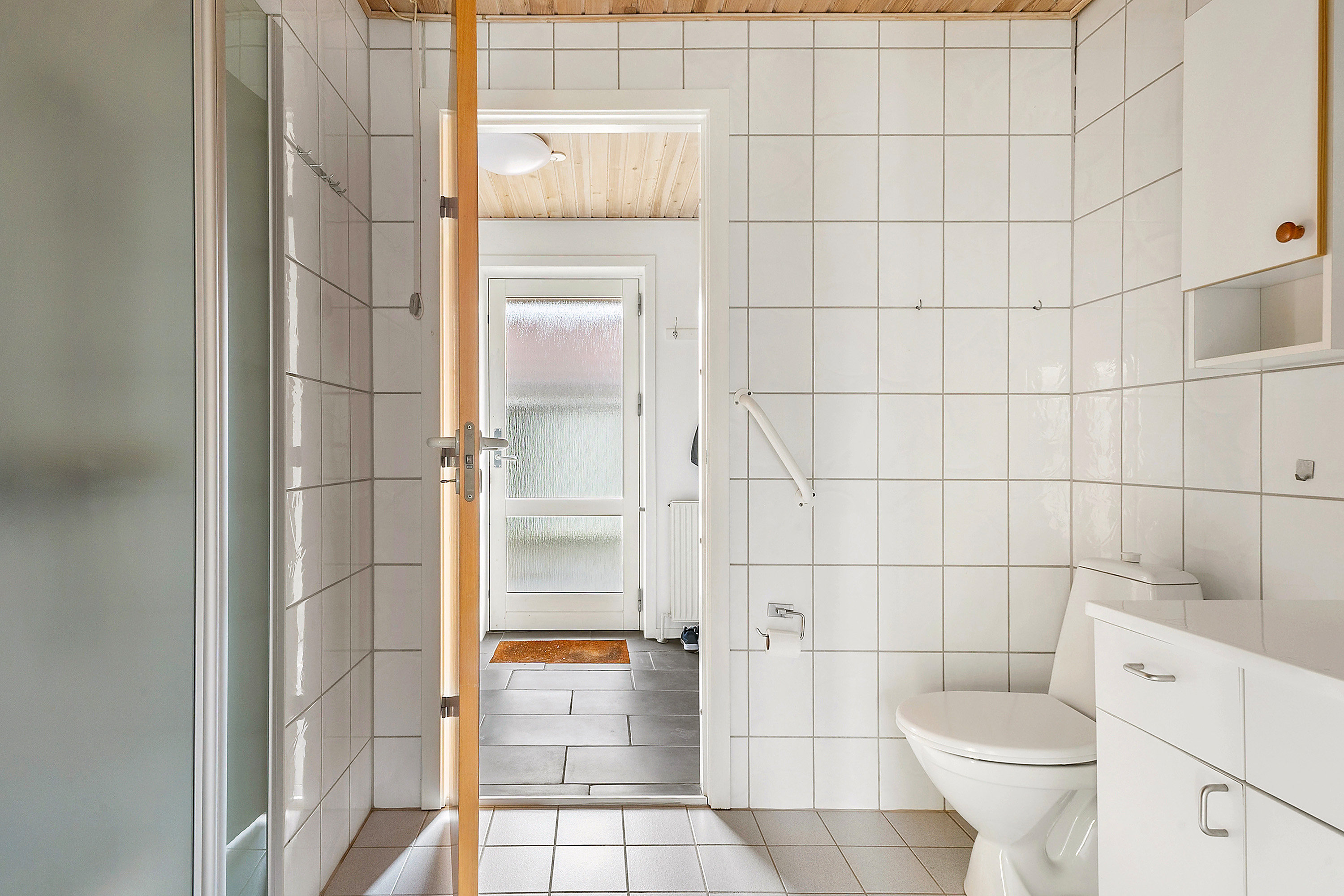 Fremhævet badeværelse billede i fuldskærmstilstand. Billede af Sdr Tingvej 2K, 6630 Rødding