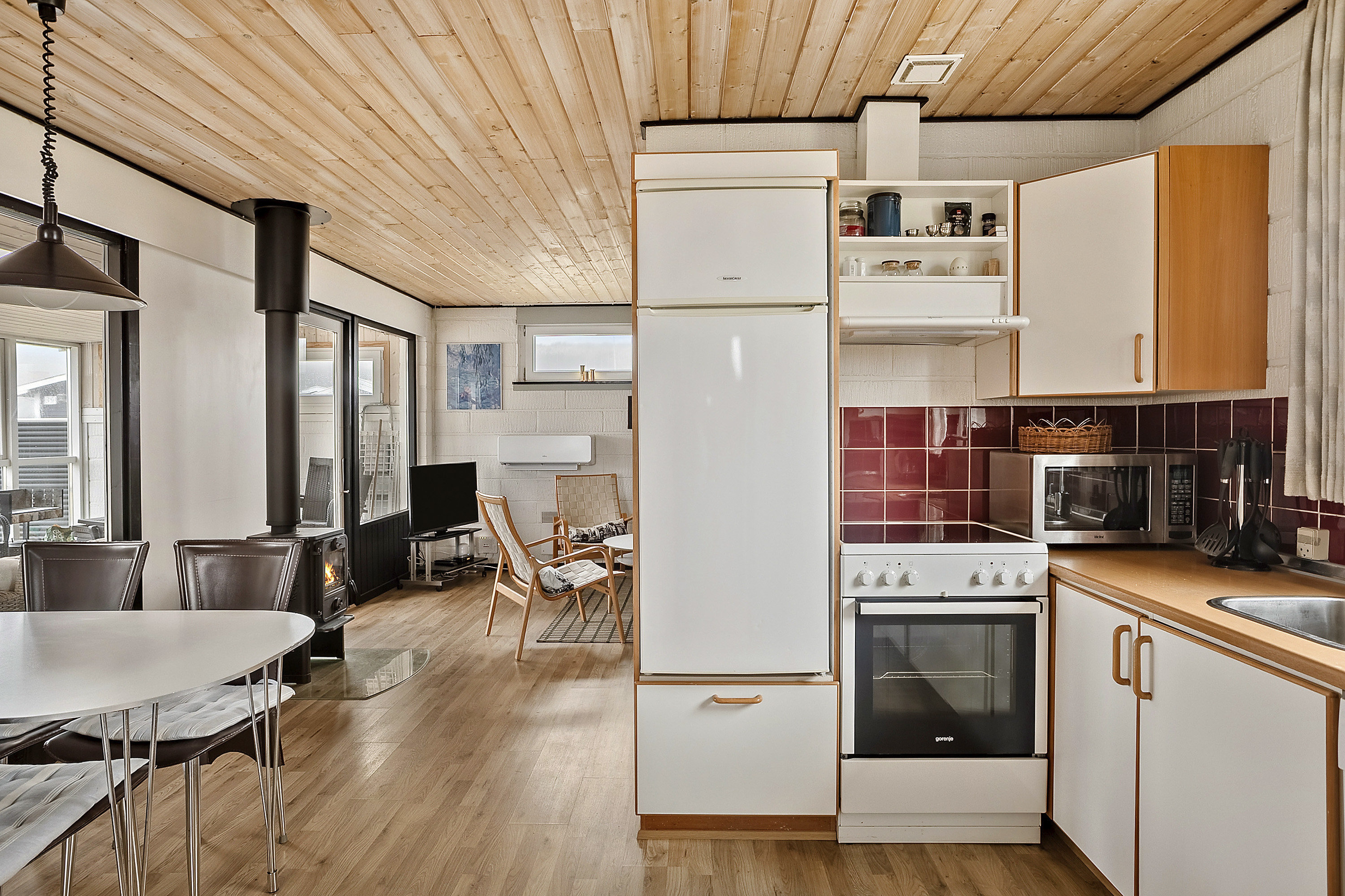 Fremhævet køkken billede i fuldskærmstilstand. Billede af Bjerghuse 35, 6990 Ulfborg