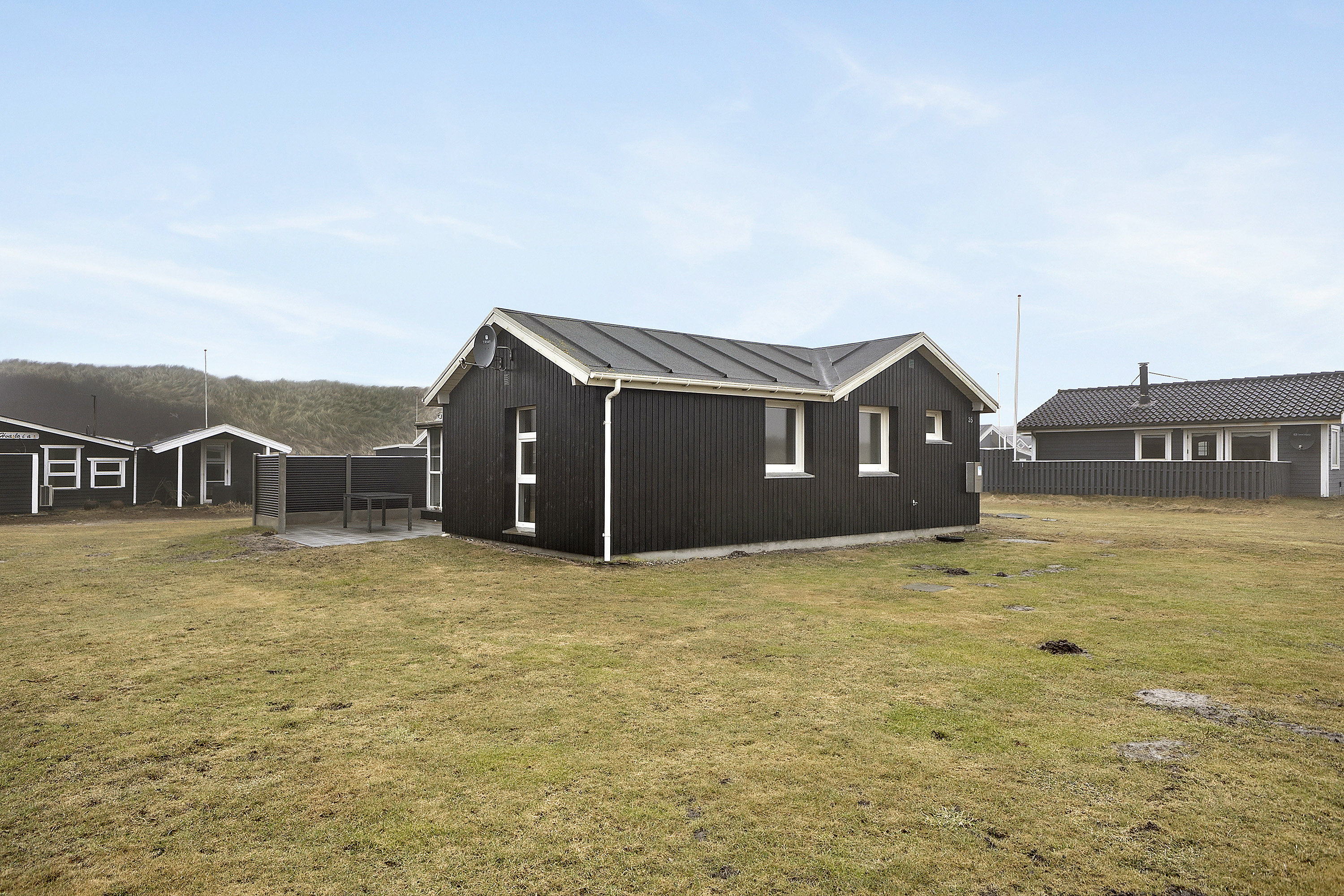 Fremhævet ejendommen billede i fuldskærmstilstand. Billede af Bjerghuse 35, 6990 Ulfborg