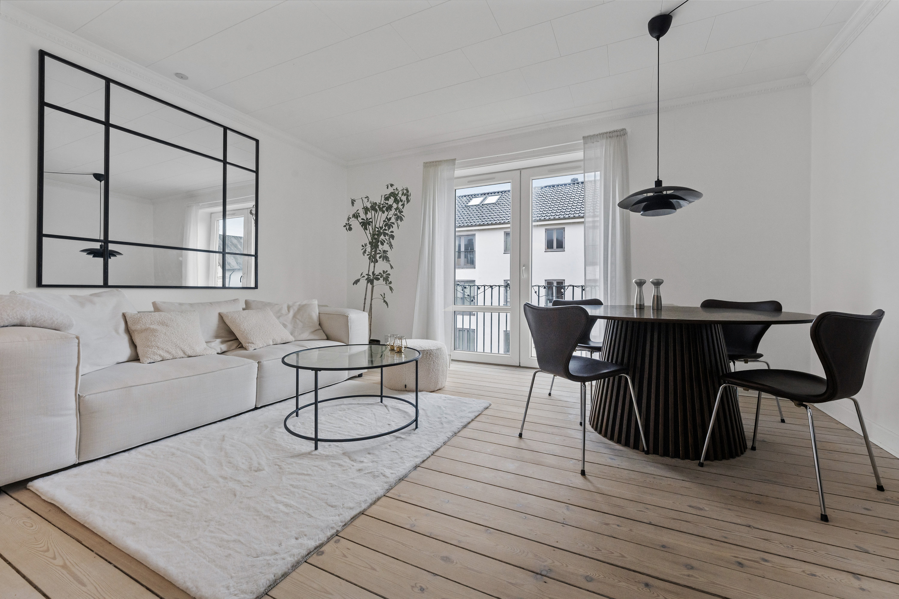 Skodsborg Strandvej 155B, 1. th., 2942 Skodsborg