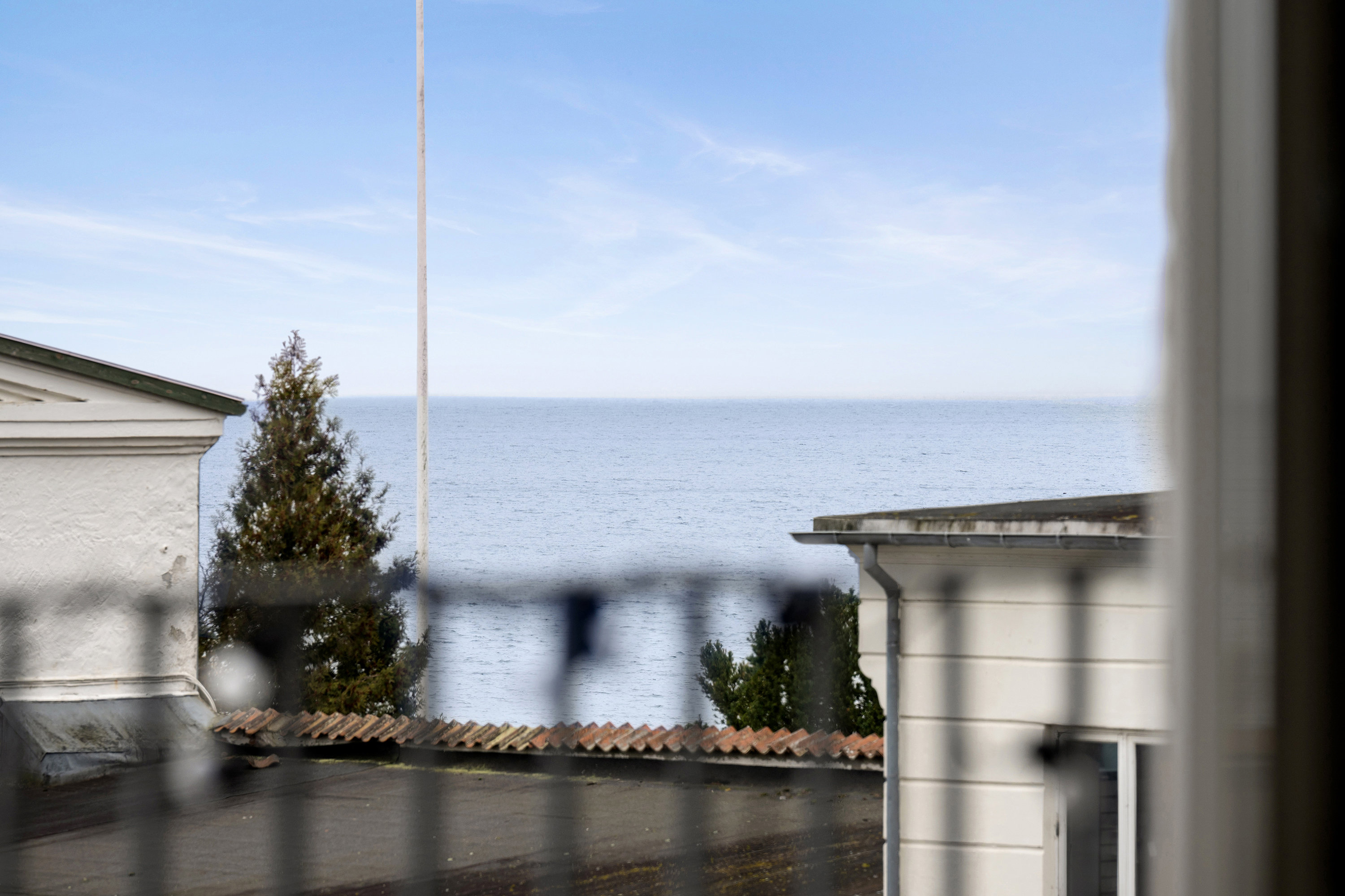 Fremhævet havudsigt billede i fuldskærmstilstand. Billede af Skodsborg Strandvej 155B, 1. th., 2942 Skodsborg