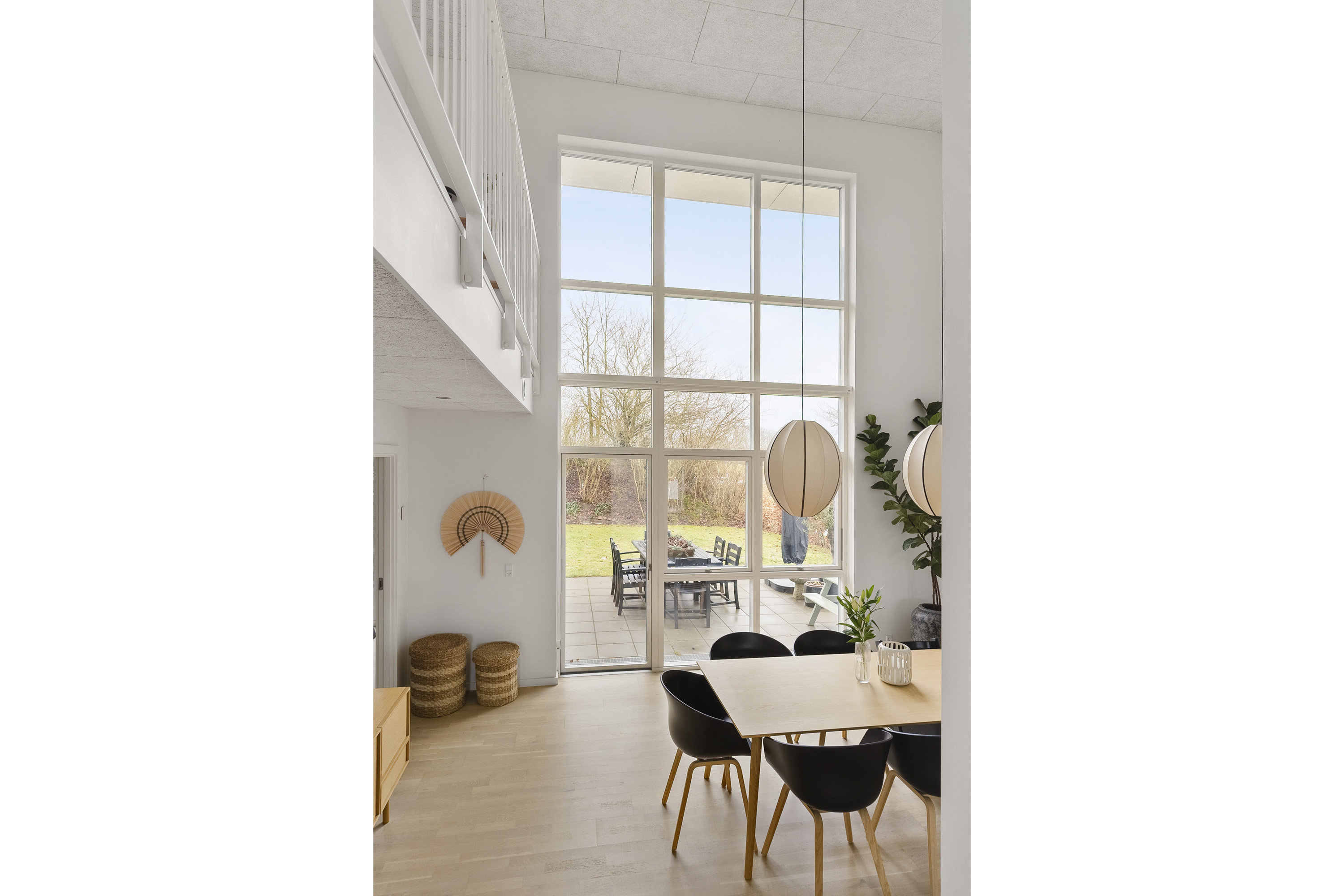 Fremhævet spisestue billede i fuldskærmstilstand. Billede af Østergårds Alle 52, 8362 Hørning