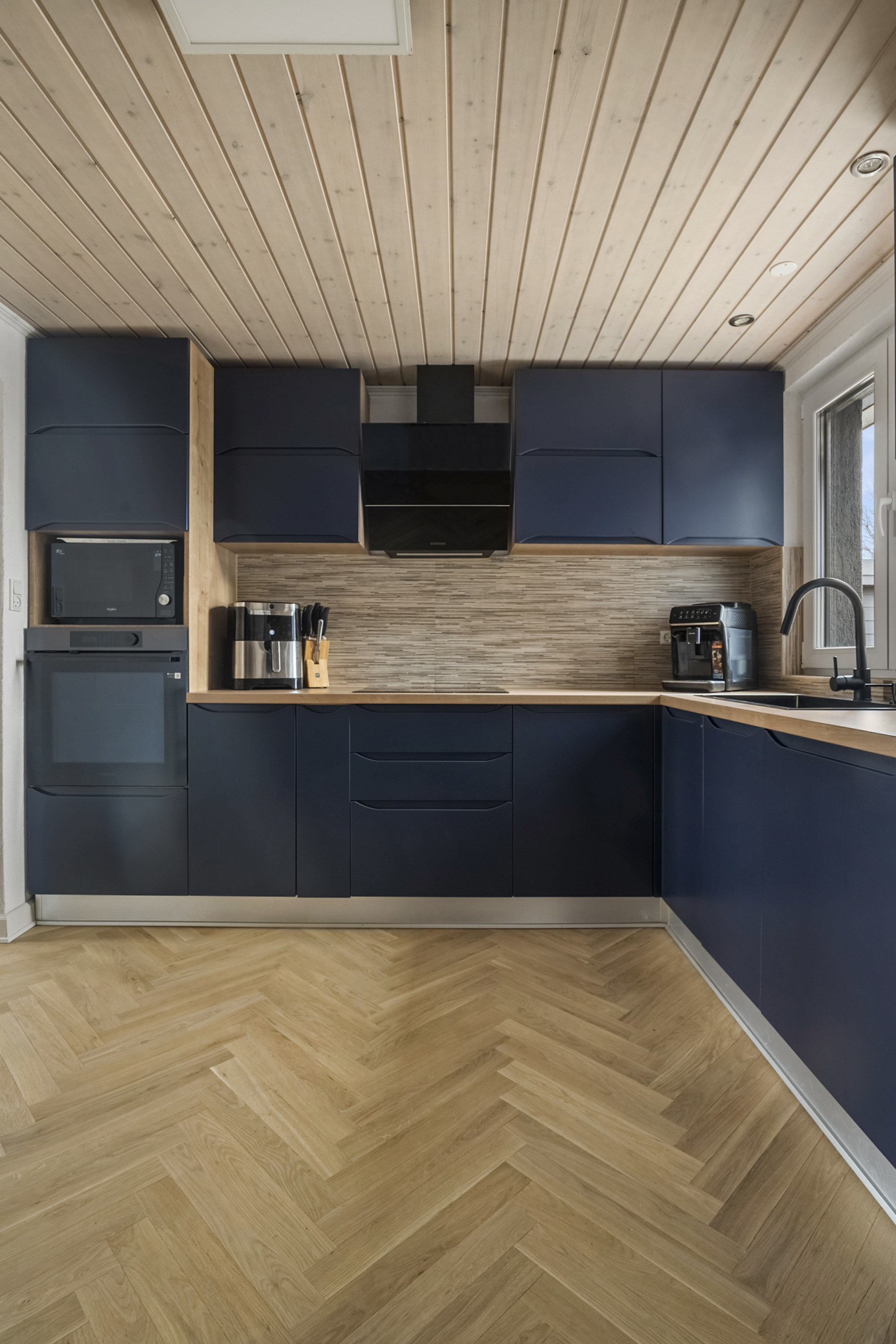 Fremhævet køkken billede i fuldskærmstilstand. Billede af Bonnesigvej 23, Resen, 7600 Struer