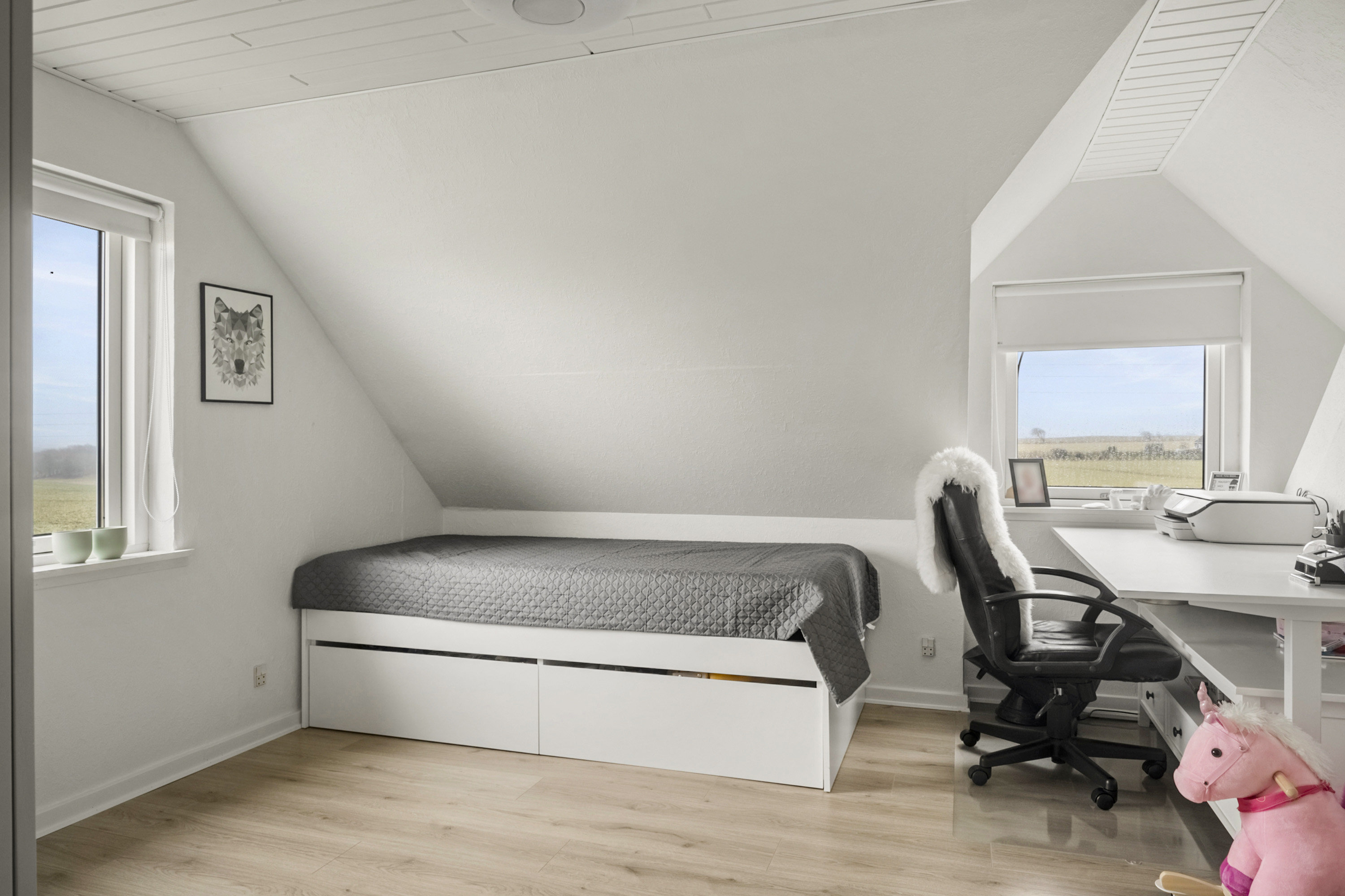 Fremhævet soveværelse billede i fuldskærmstilstand. Billede af Bonnesigvej 23, Resen, 7600 Struer