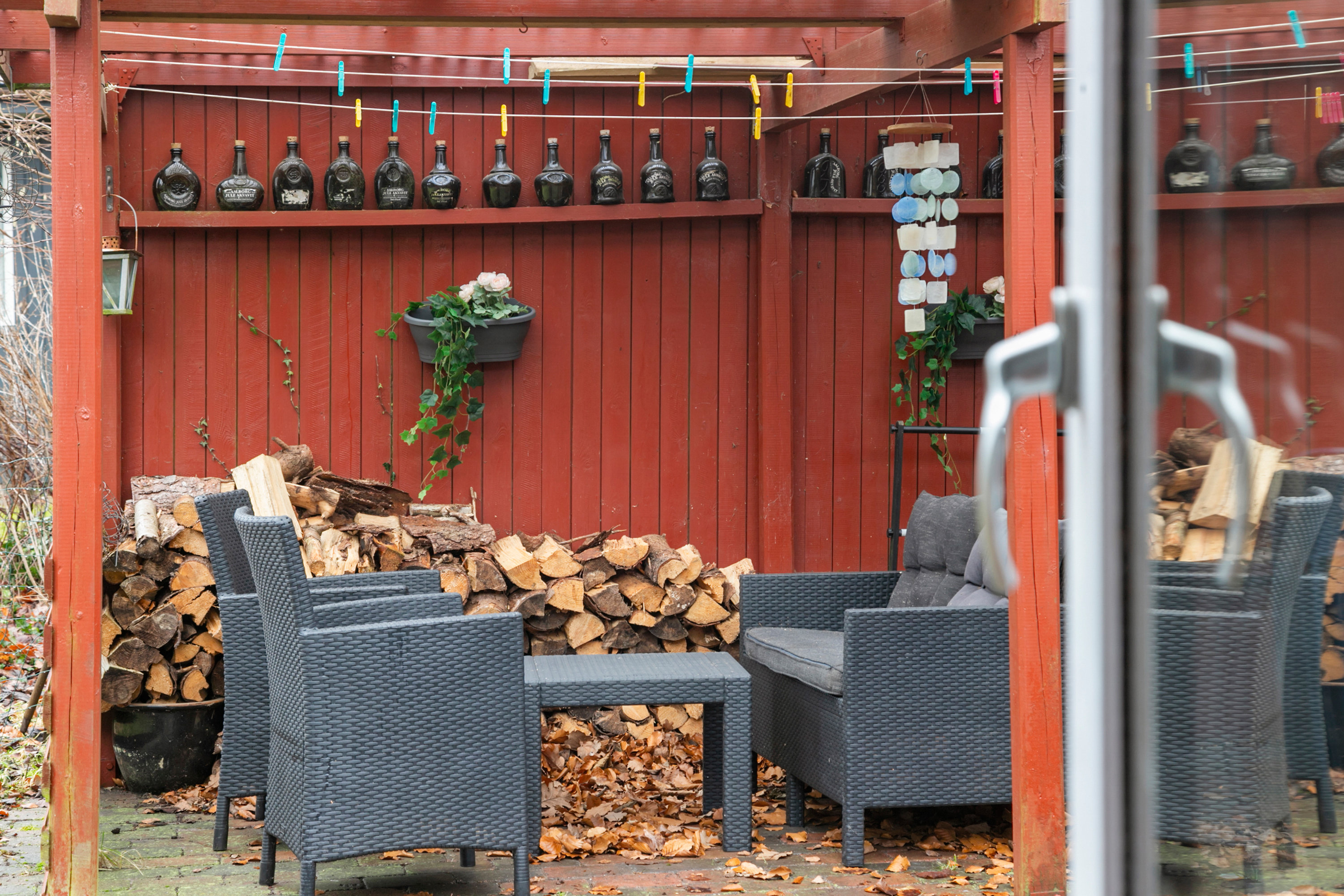 Fremhævet overdækket terrasse billede i fuldskærmstilstand. Billede af Illeris 114, Hvalpsund, 9640 Farsø