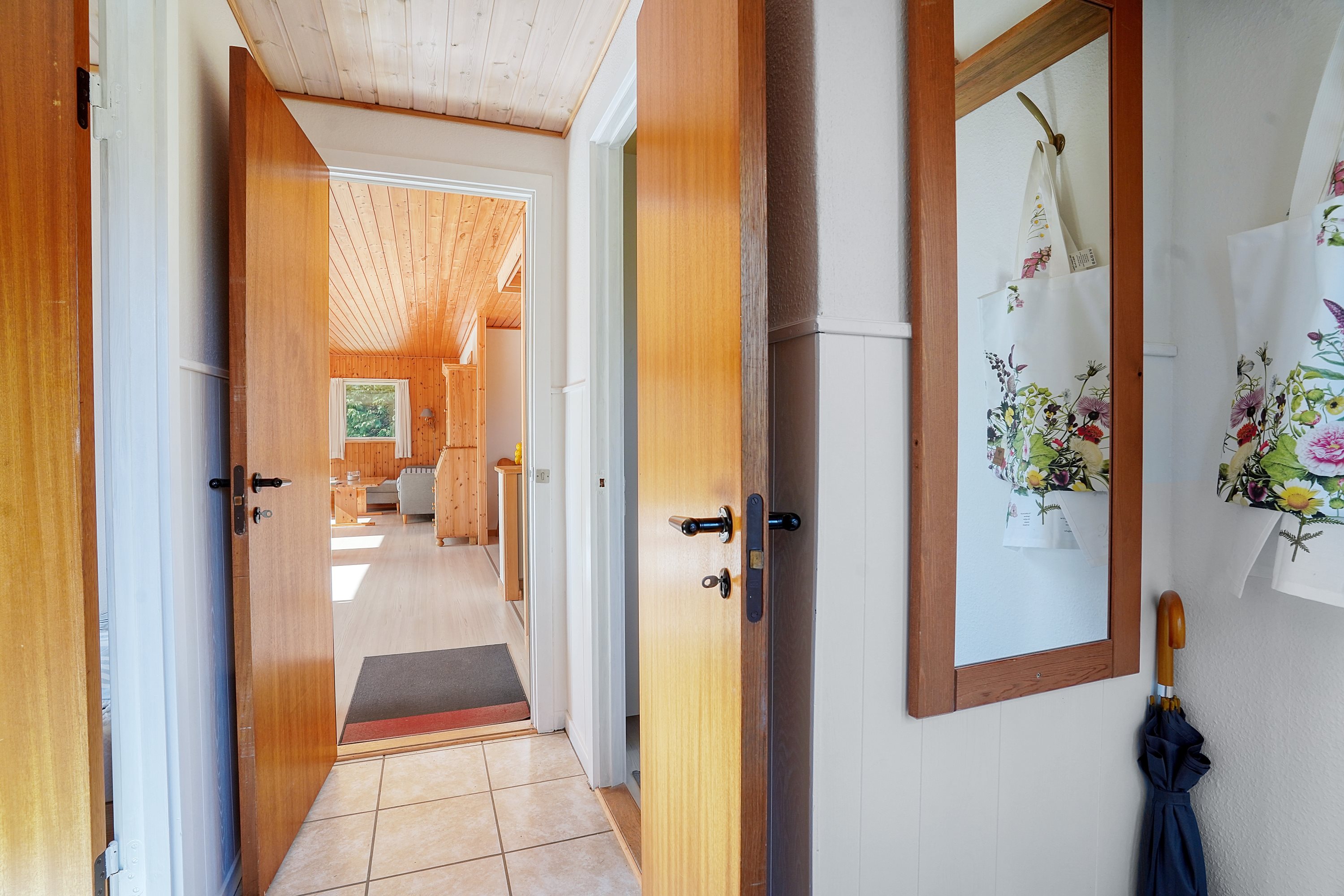 Fremhævet entré billede i fuldskærmstilstand. Billede af Byåsen 27, 3250 Gilleleje