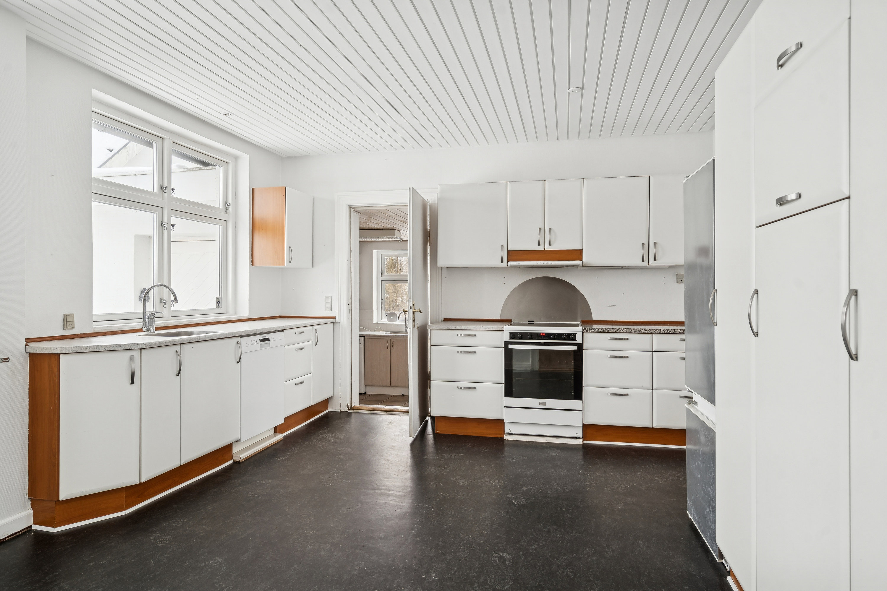 Fremhævet køkken billede i fuldskærmstilstand. Billede af Bavnedamvej 20, Elmelund, 5200 Odense V