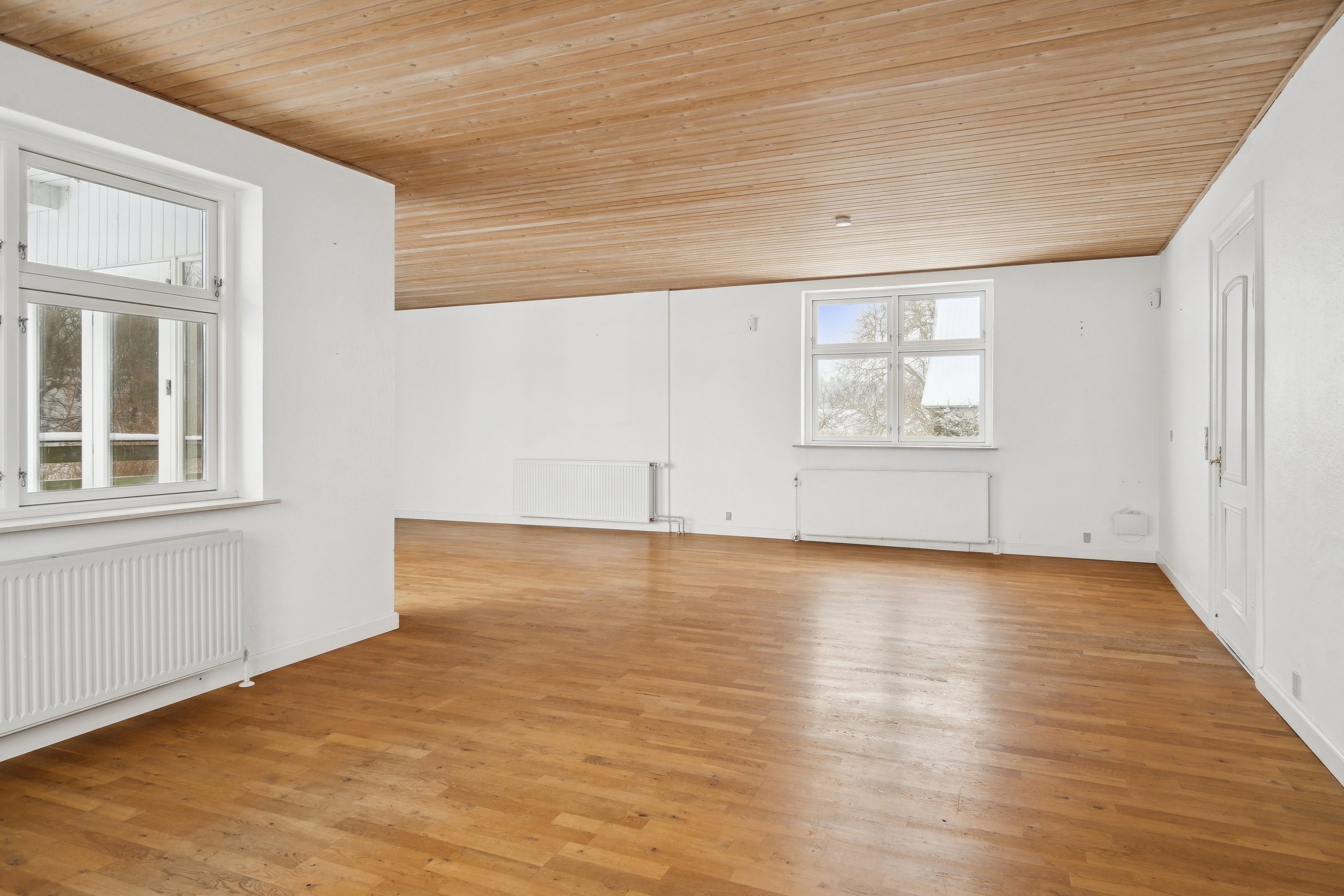 Fremhævet stue billede i fuldskærmstilstand. Billede af Bavnedamvej 20, Elmelund, 5200 Odense V