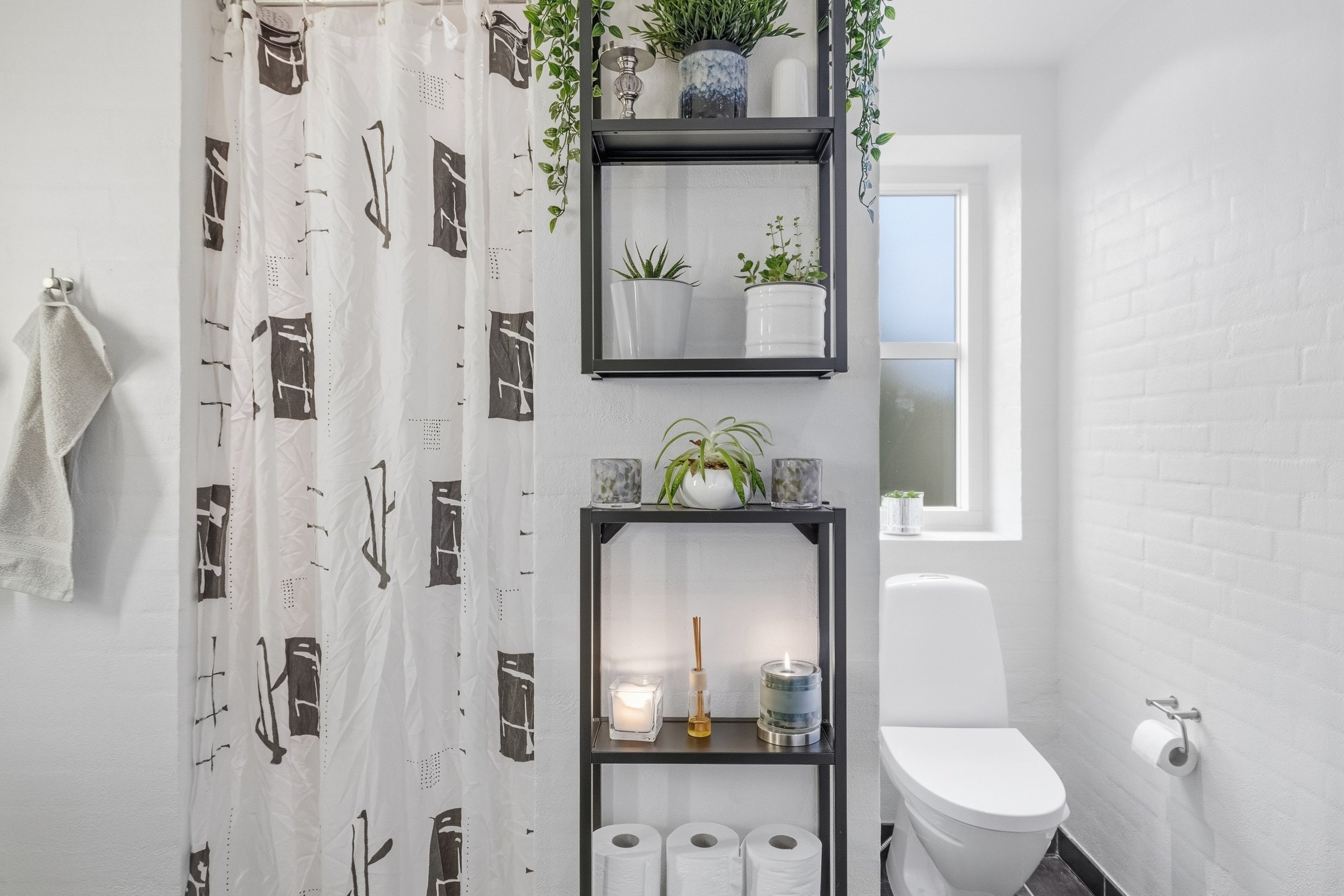 Fremhævet  billede i fuldskærmstilstand. Billede af Østervænget 14, 8381 Tilst