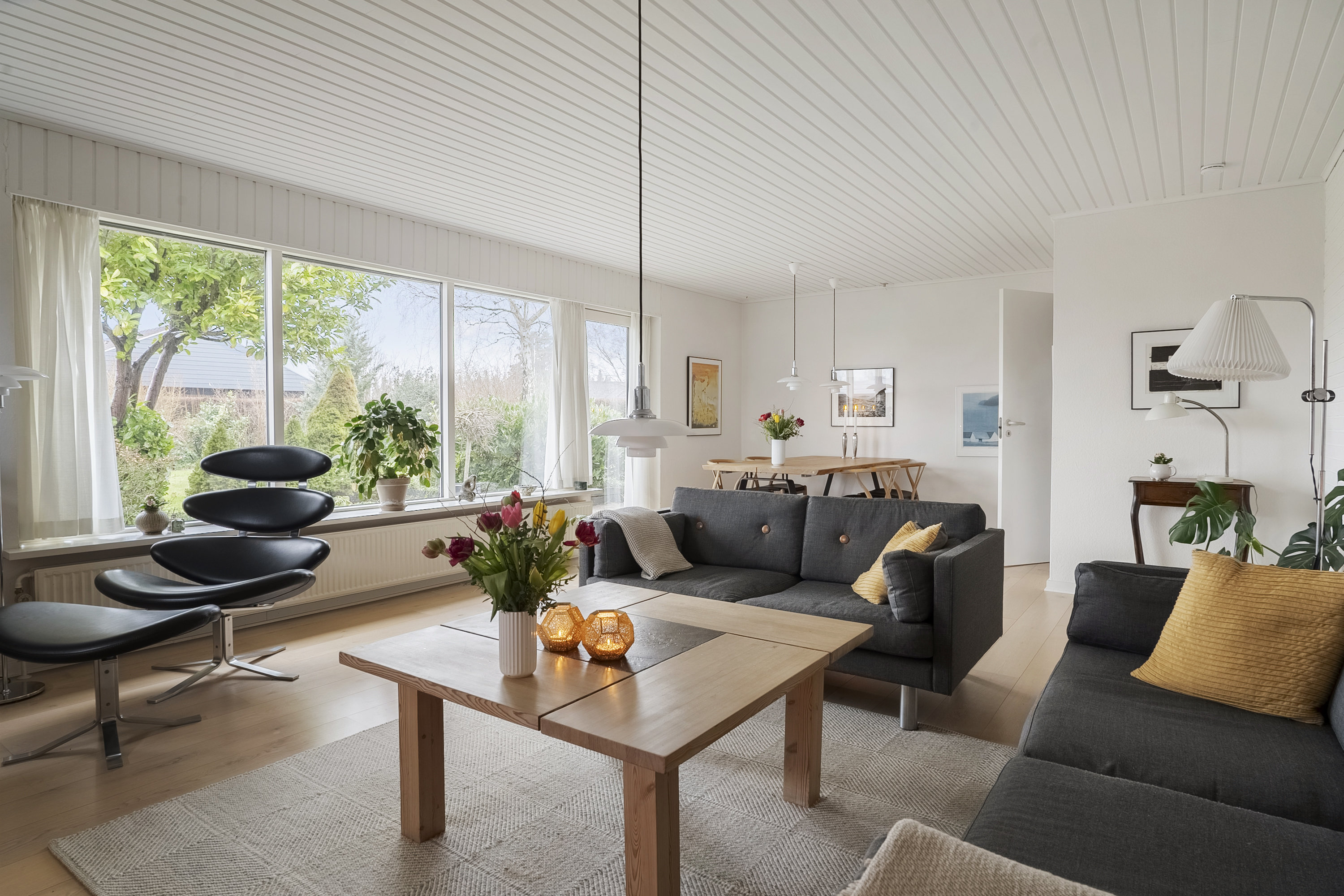 Fremhævet stue billede i fuldskærmstilstand. Billede af Fennen 9, 7150 Barrit