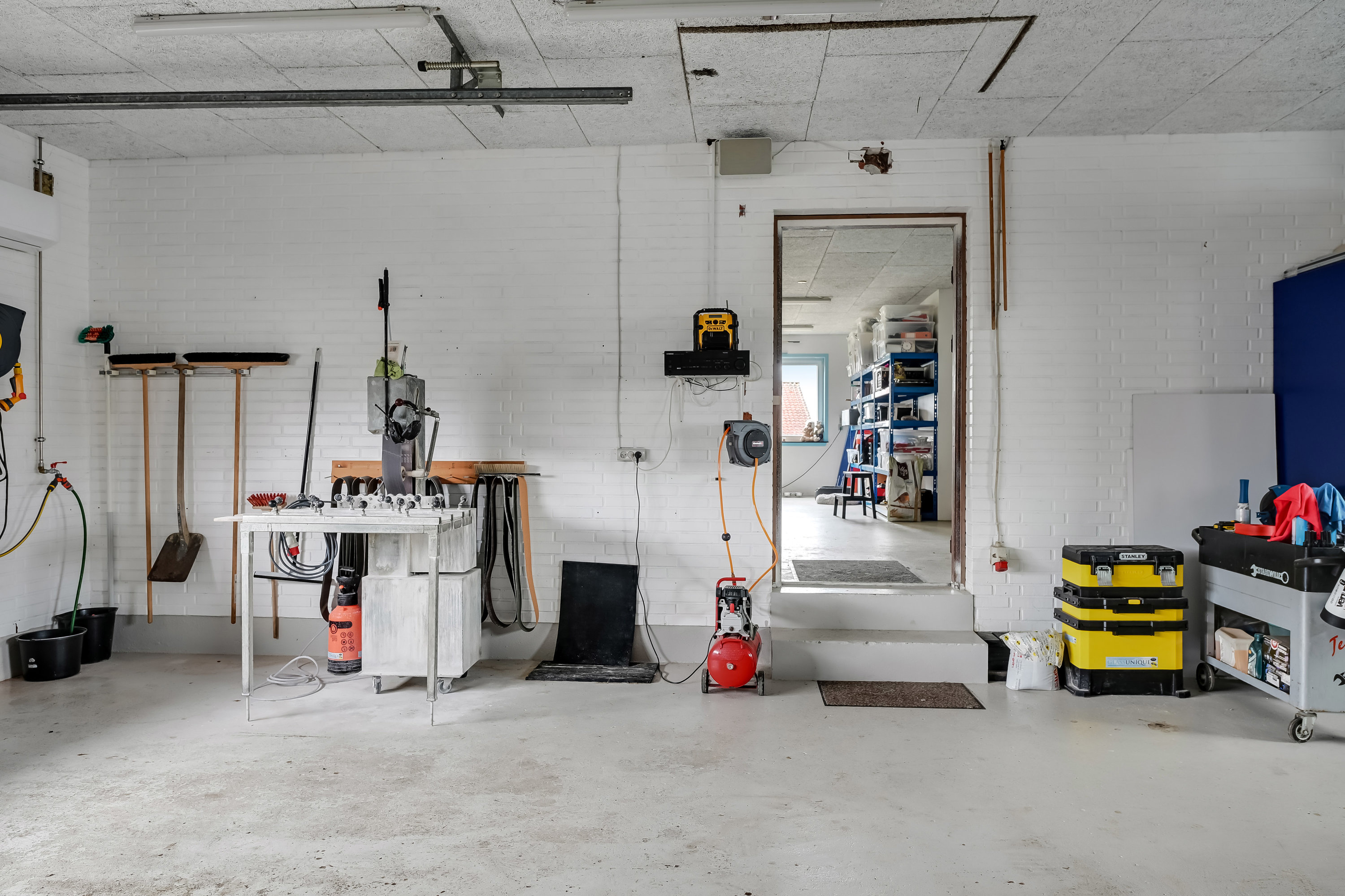 Fremhævet andet billede i fuldskærmstilstand. Billede af Torvegade 7, 7250 Hejnsvig