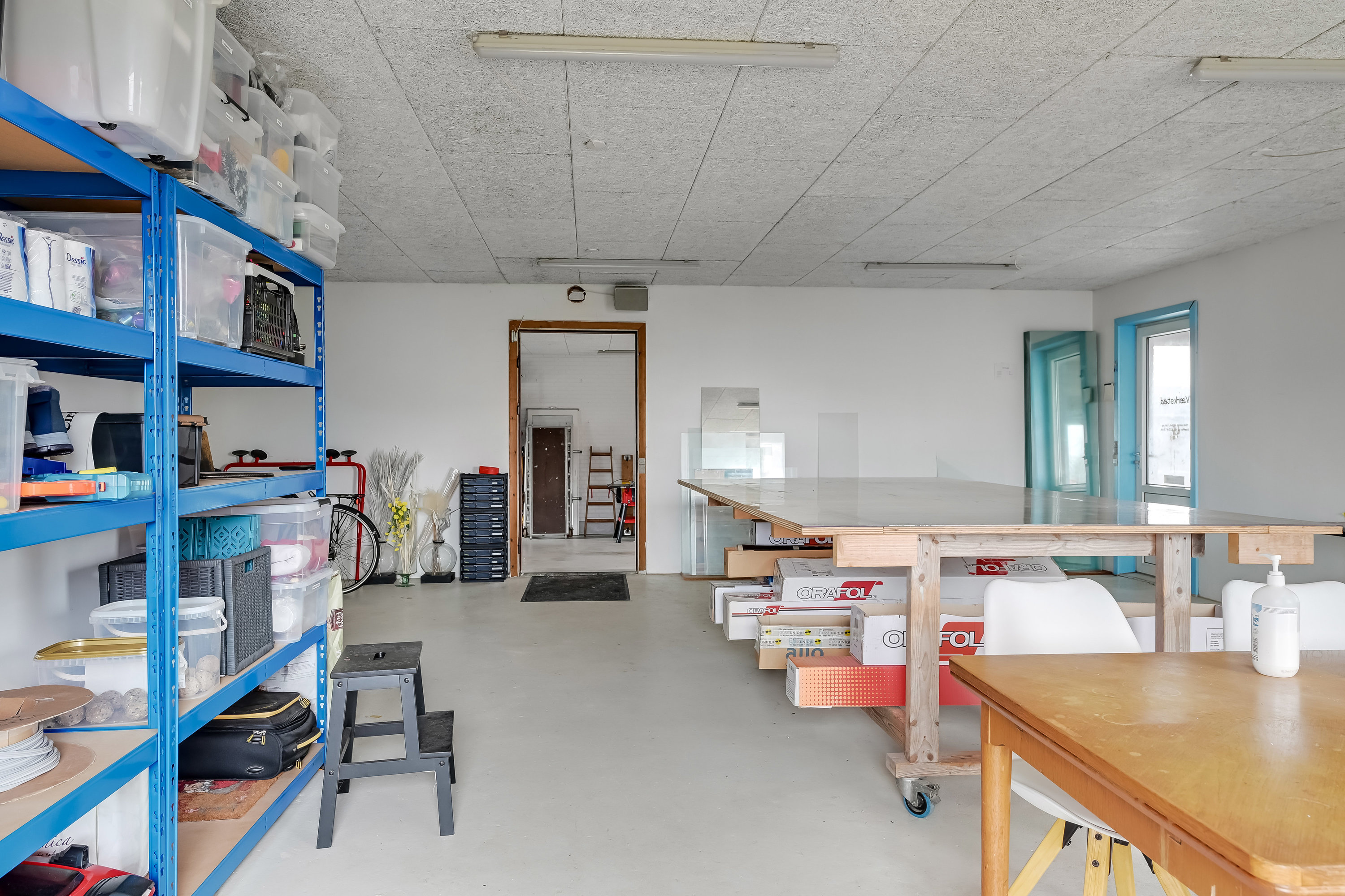 Fremhævet andet billede i fuldskærmstilstand. Billede af Torvegade 7, 7250 Hejnsvig