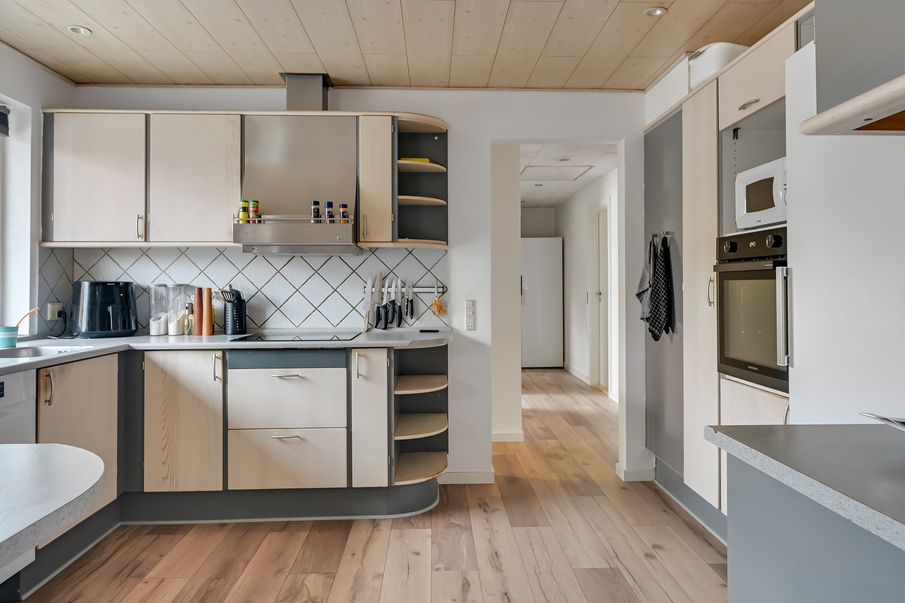 Fremhævet køkken billede i fuldskærmstilstand. Billede af Torvegade 7, 7250 Hejnsvig