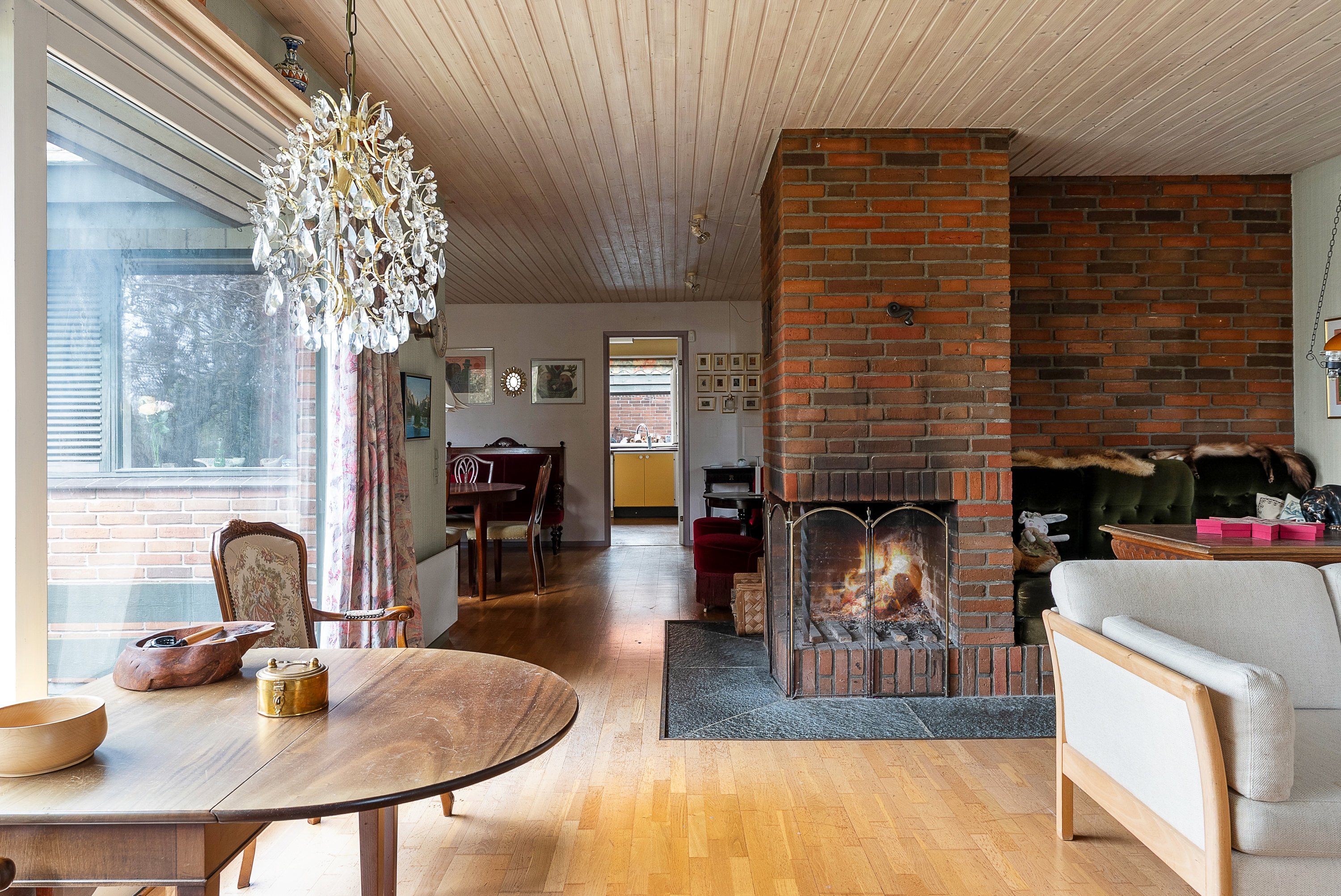 Fremhævet stue billede i fuldskærmstilstand. Billede af Kirketoften 3, Diernæs, 5600 Faaborg