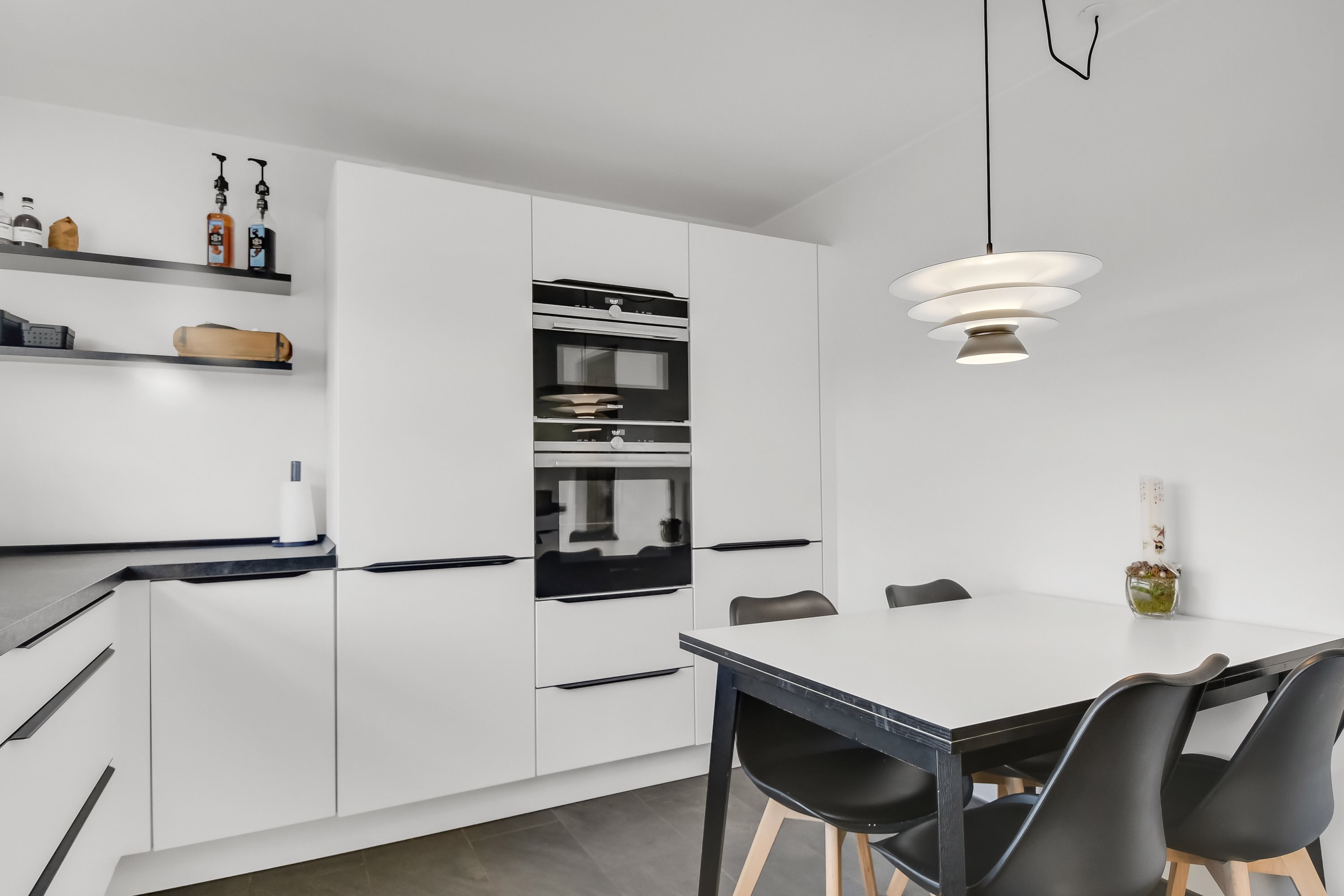 Fremhævet køkken billede i fuldskærmstilstand. Billede af Ege Alle 26, 6710 Esbjerg V