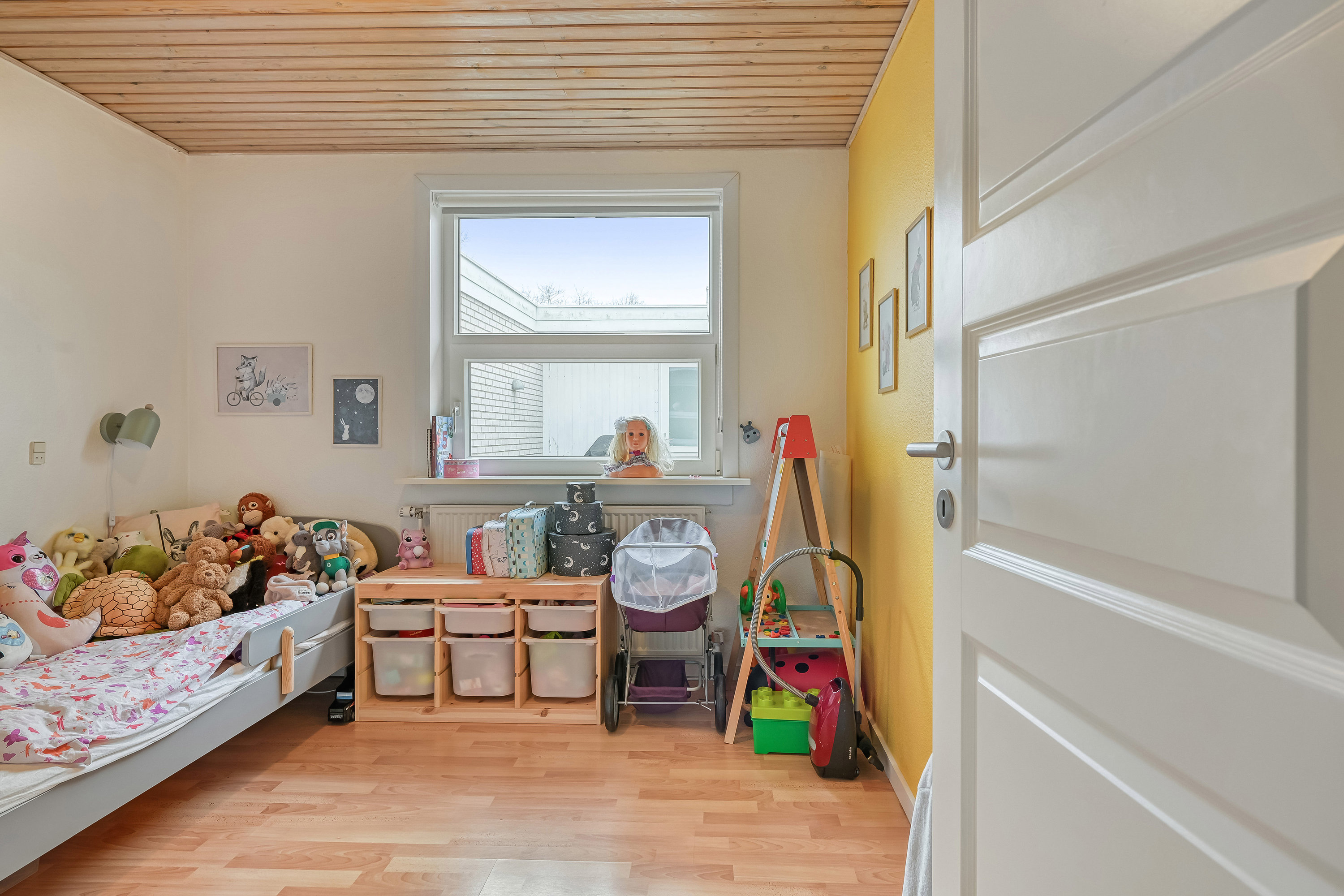 Fremhævet værelse billede i fuldskærmstilstand. Billede af Ege Alle 26, 6710 Esbjerg V