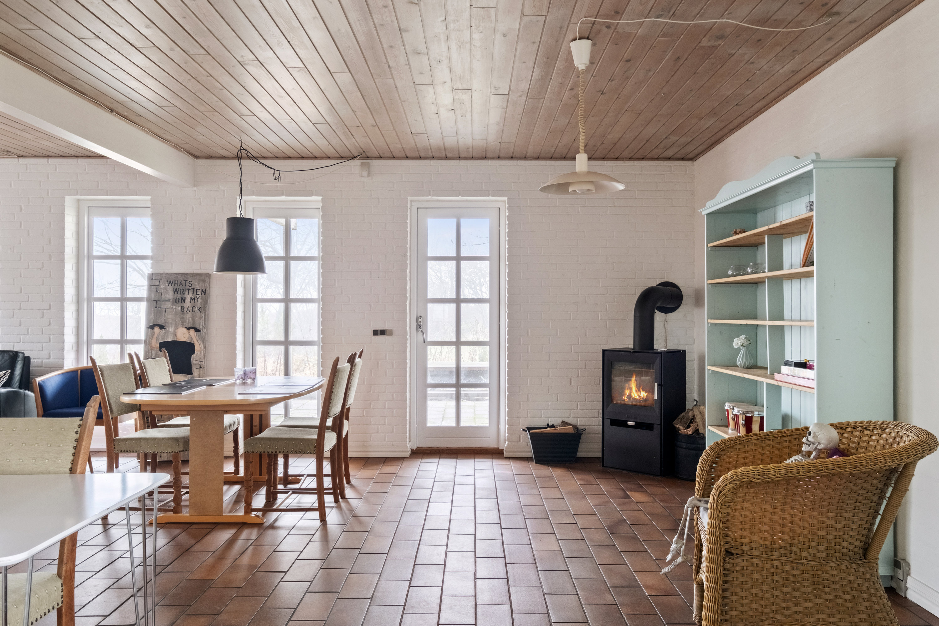 Fremhævet stue billede i fuldskærmstilstand. Billede af Lendrupvej 26, Løgsted, 9670 Løgstør