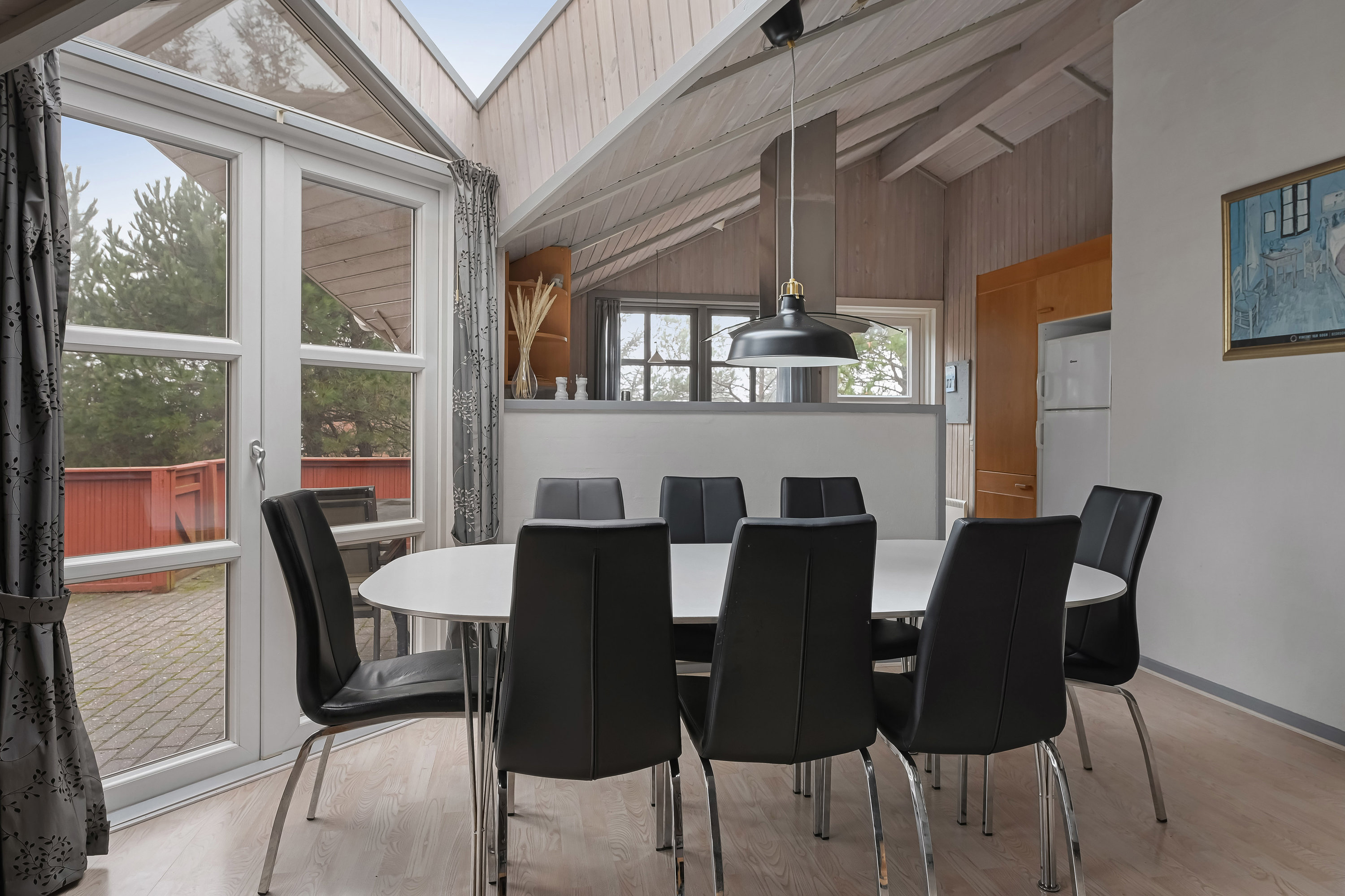 Fremhævet stue billede i fuldskærmstilstand. Billede af Jafdalvej 93, 6853 Vejers Strand