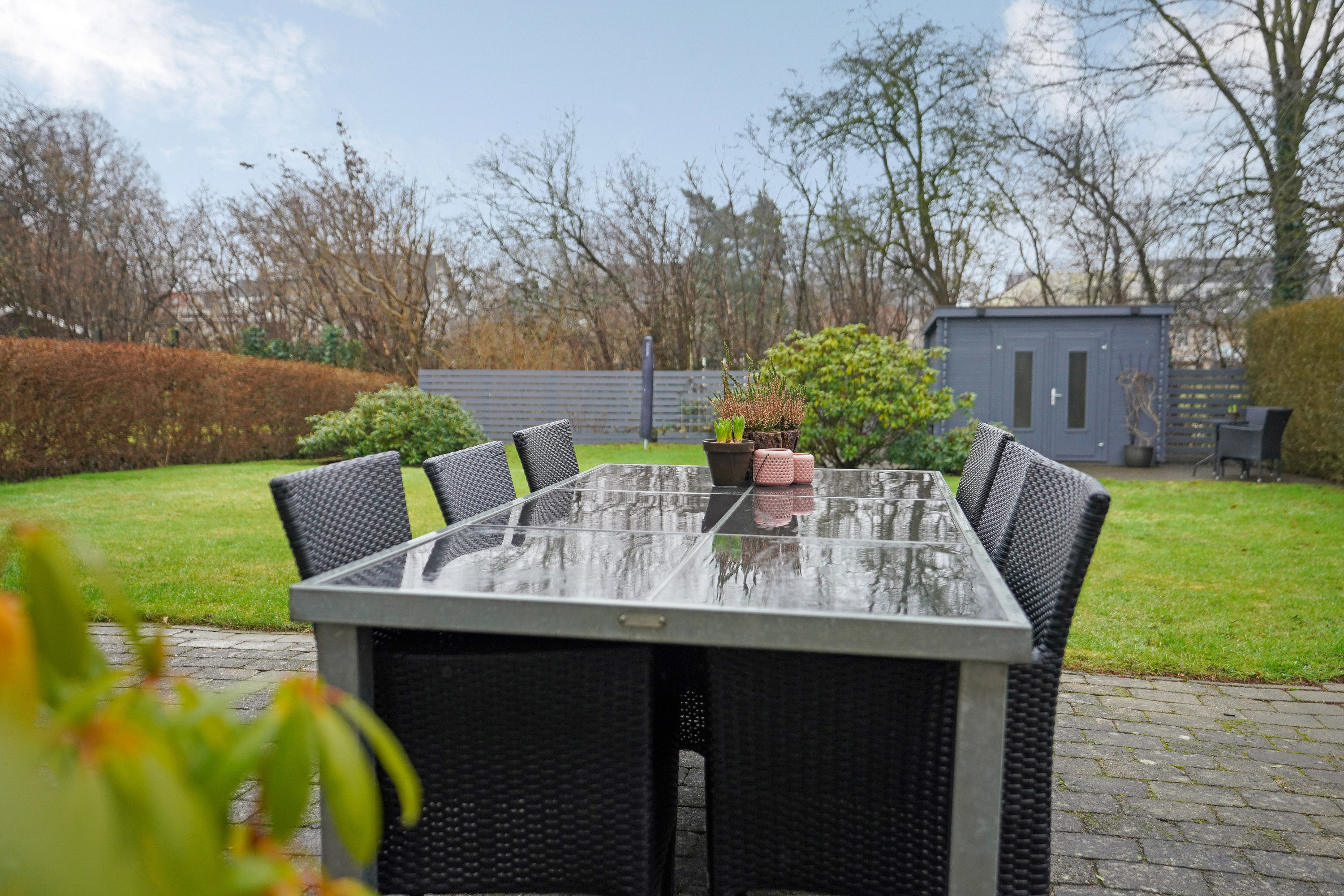 Fremhævet terrasse billede i fuldskærmstilstand. Billede af Møllevænget 19, Ejby, 5592 Ejby