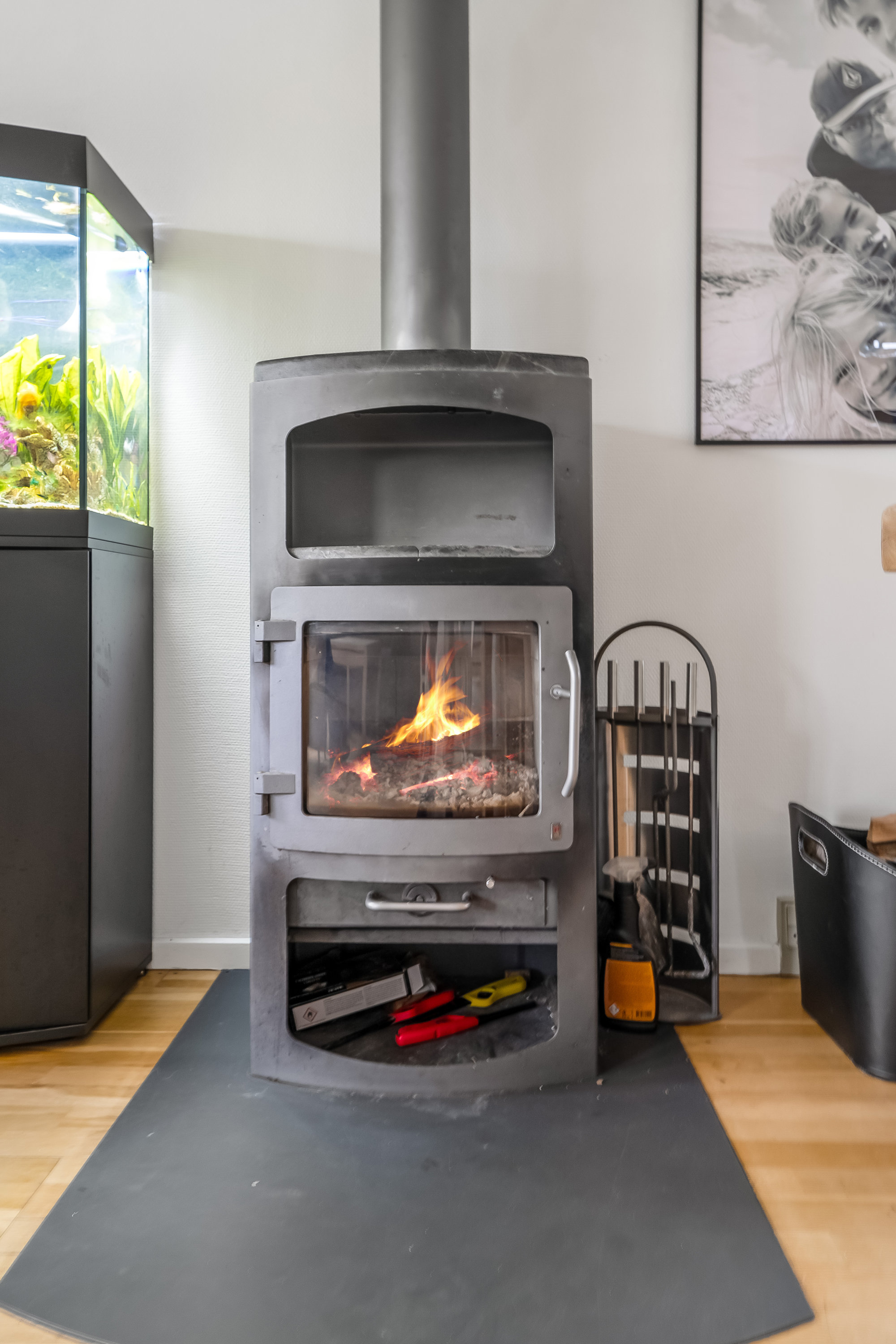 Fremhævet stue billede i fuldskærmstilstand. Billede af Smedievej 93, 3400 Hillerød