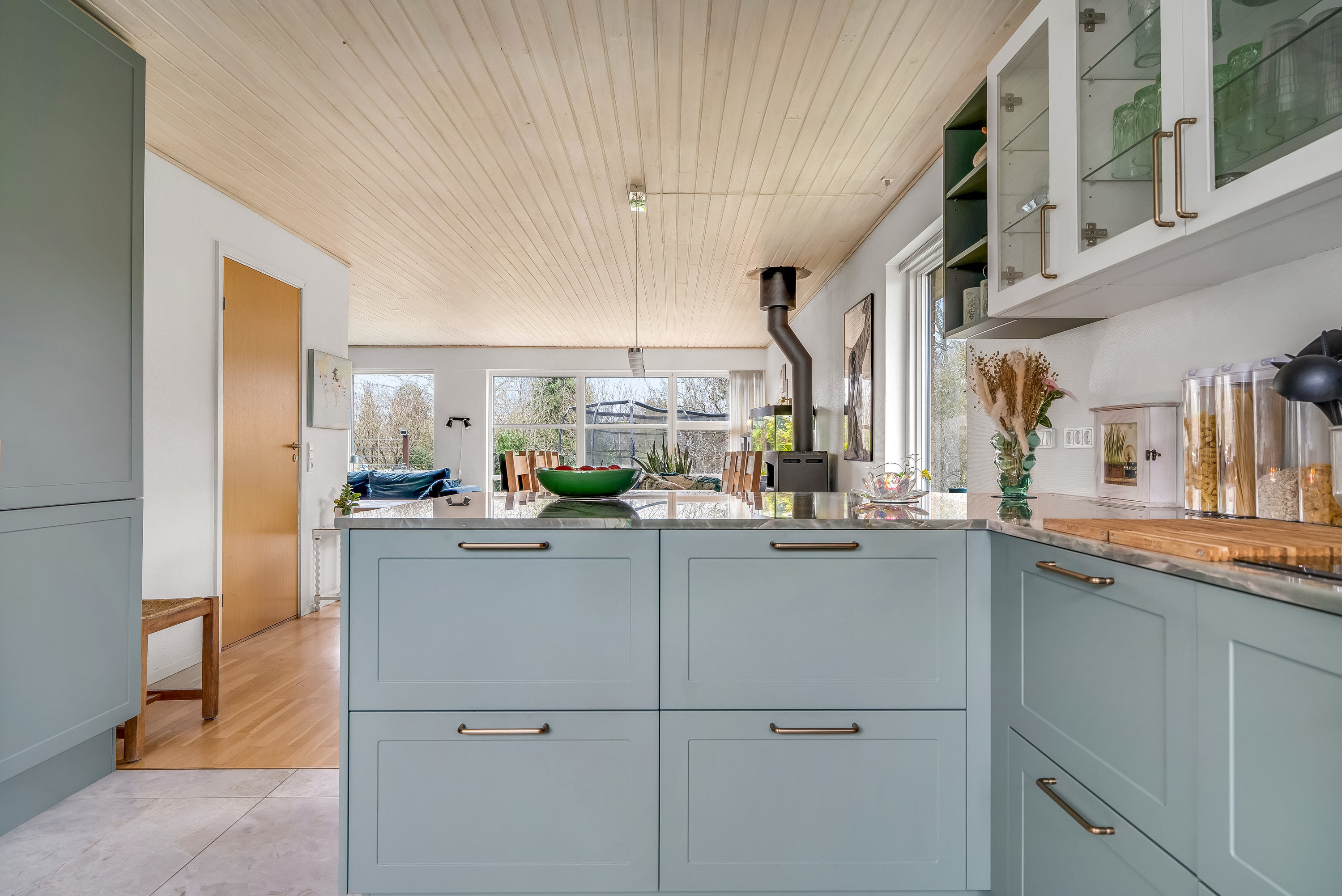 Fremhævet køkken billede i fuldskærmstilstand. Billede af Smedievej 93, 3400 Hillerød