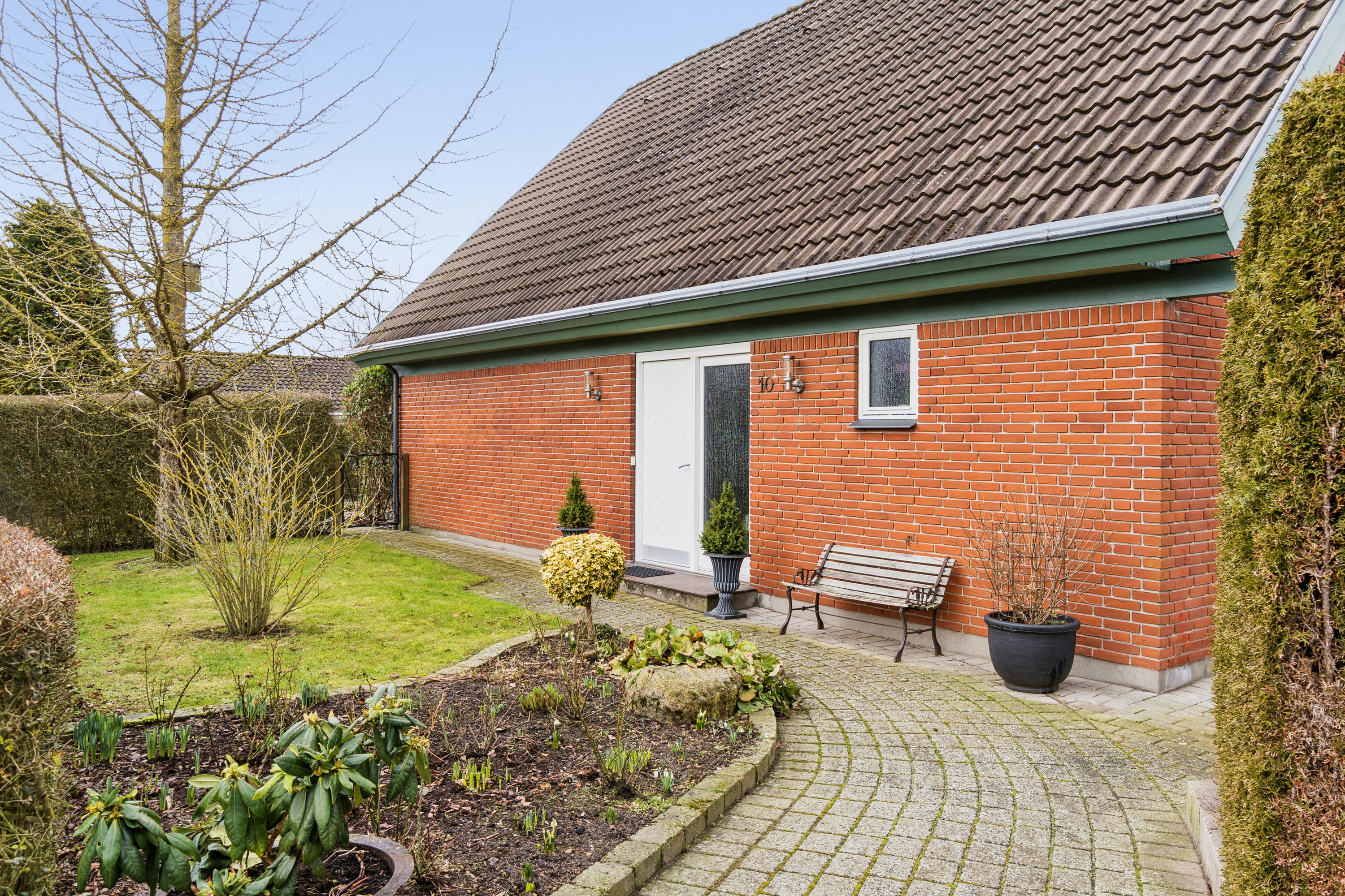 Fremhævet udendørs billede i fuldskærmstilstand. Billede af Valmuevej 10, 4200 Slagelse