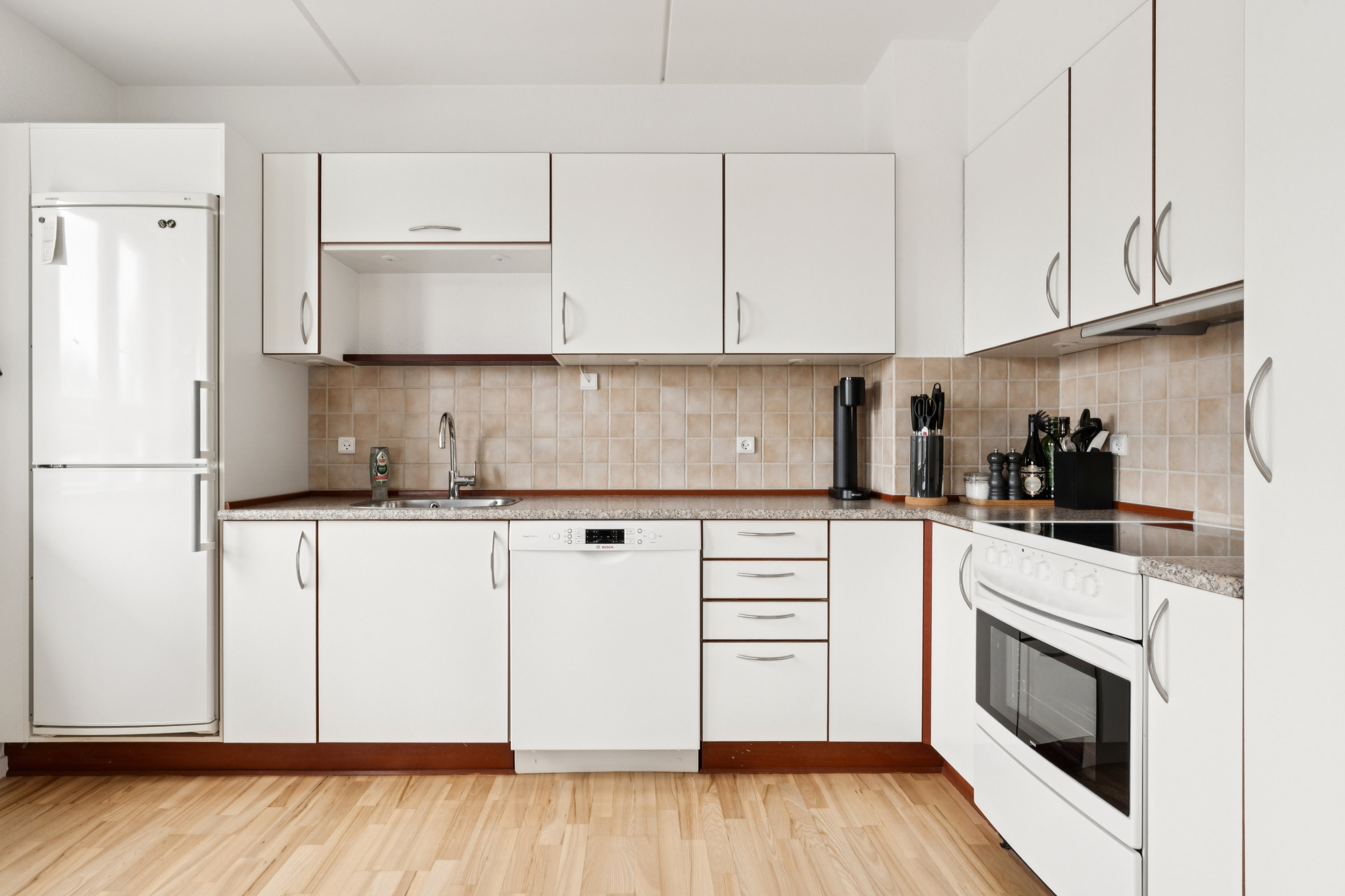 Fremhævet køkken billede i fuldskærmstilstand. Billede af Sofievej 28L, 1., Vejgaard, 9000 Aalborg