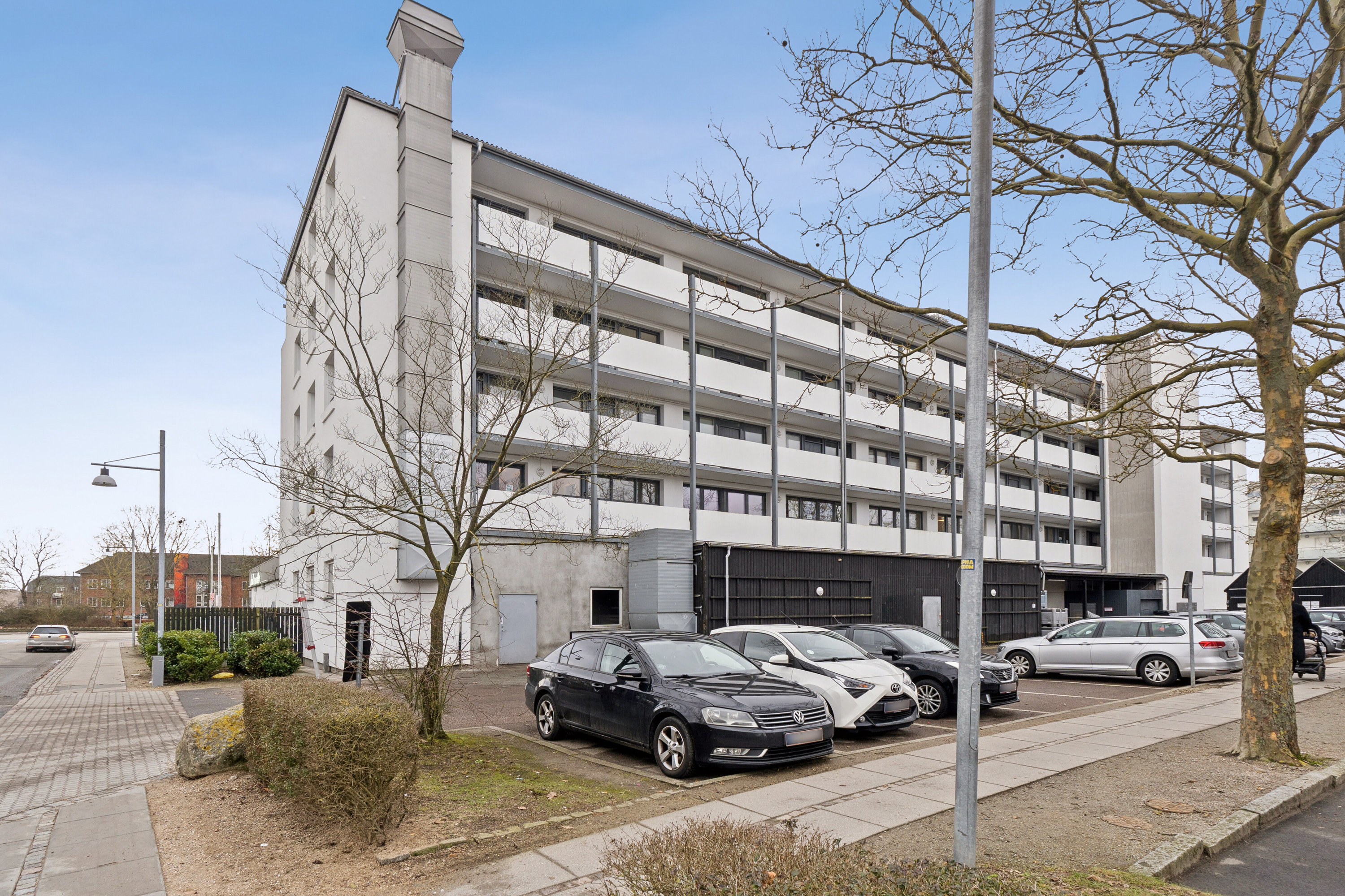 Fremhævet facade billede i fuldskærmstilstand. Billede af Hovedvejen 146, 4. b., 2600 Glostrup