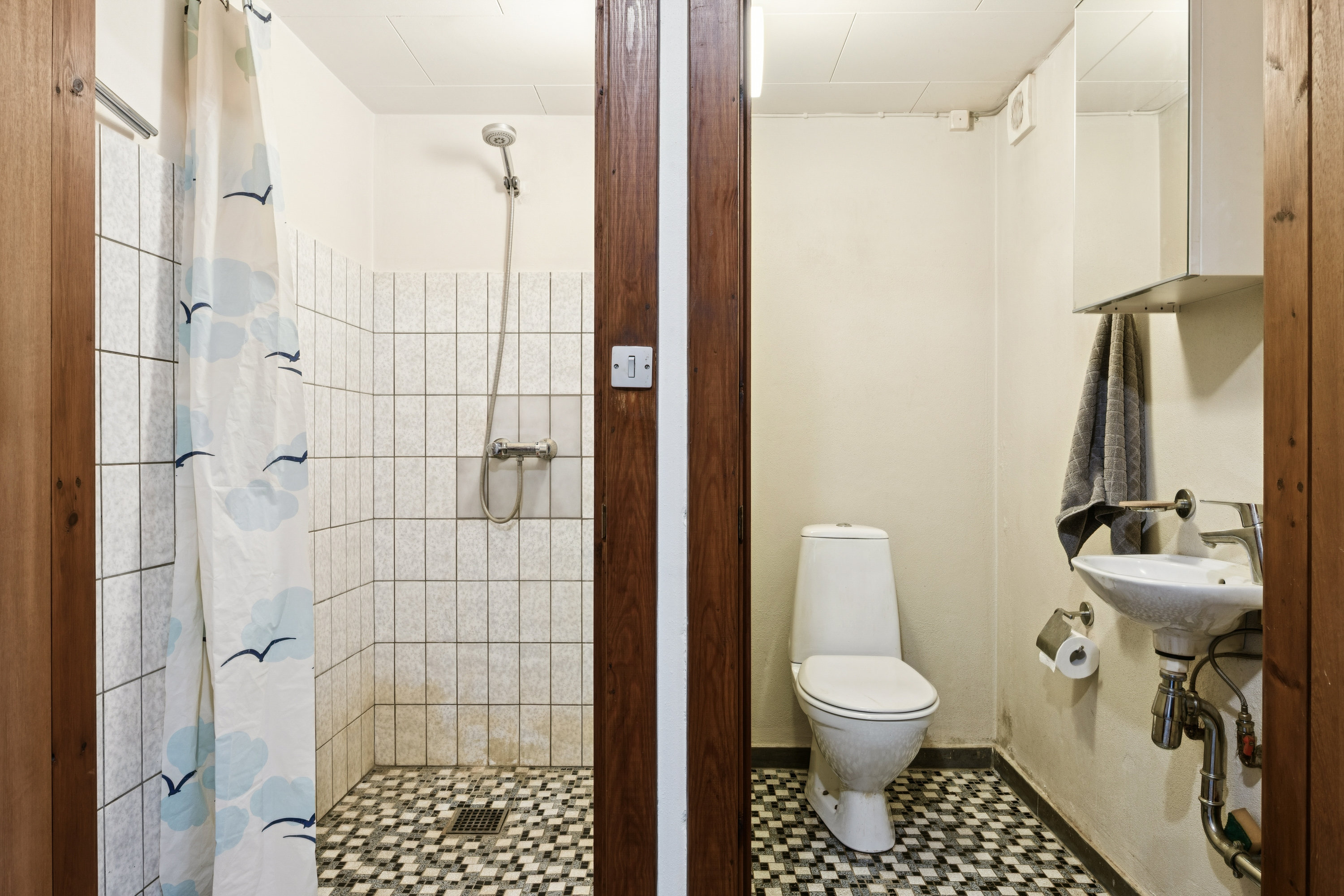 Fremhævet badeværelse billede i fuldskærmstilstand. Billede af Hundige Strandvej 114, 2670 Greve