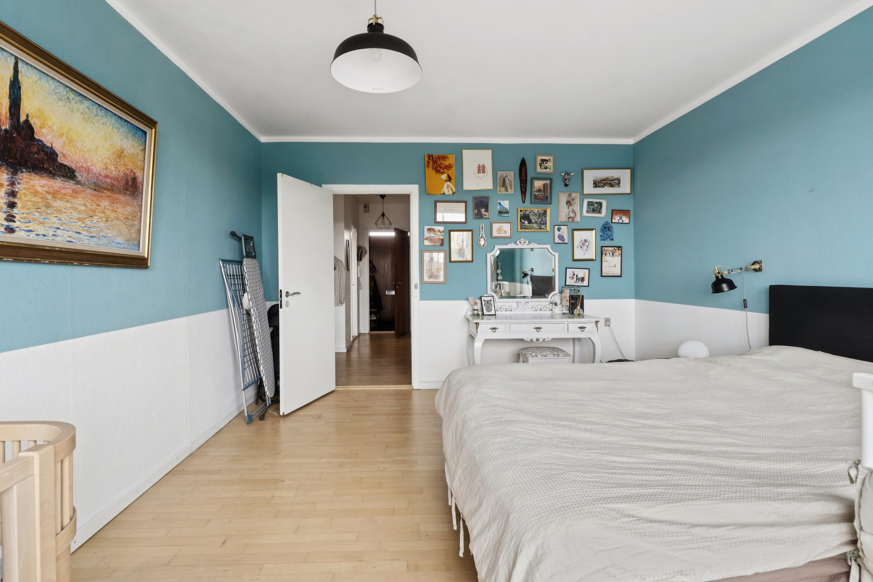 Fremhævet soveværelse billede i fuldskærmstilstand. Billede af Hovedvejen 146, 4. b., 2600 Glostrup