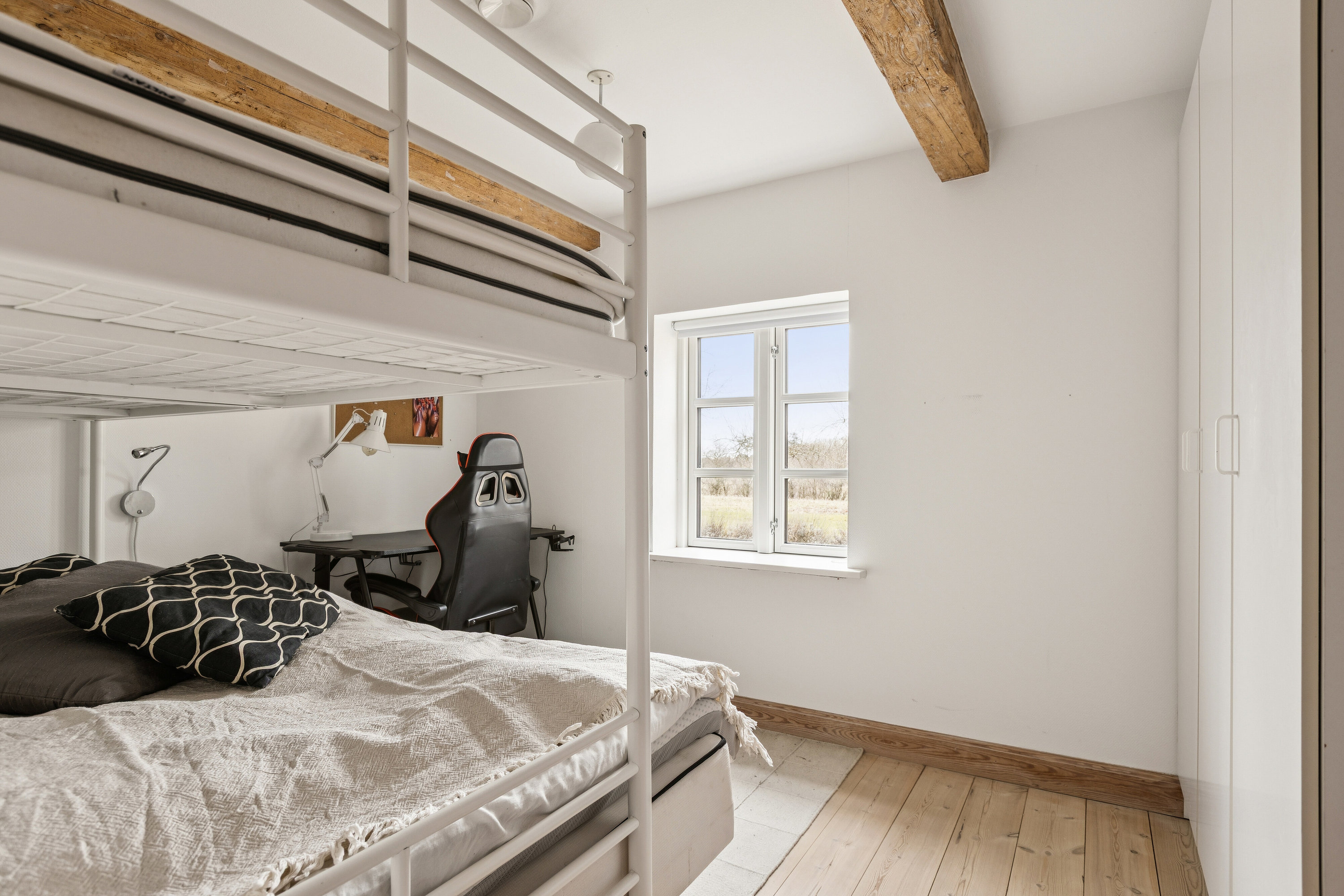 Fremhævet soveværelse billede i fuldskærmstilstand. Billede af Hylledevej 18, Hyllede, 4683 Rønnede