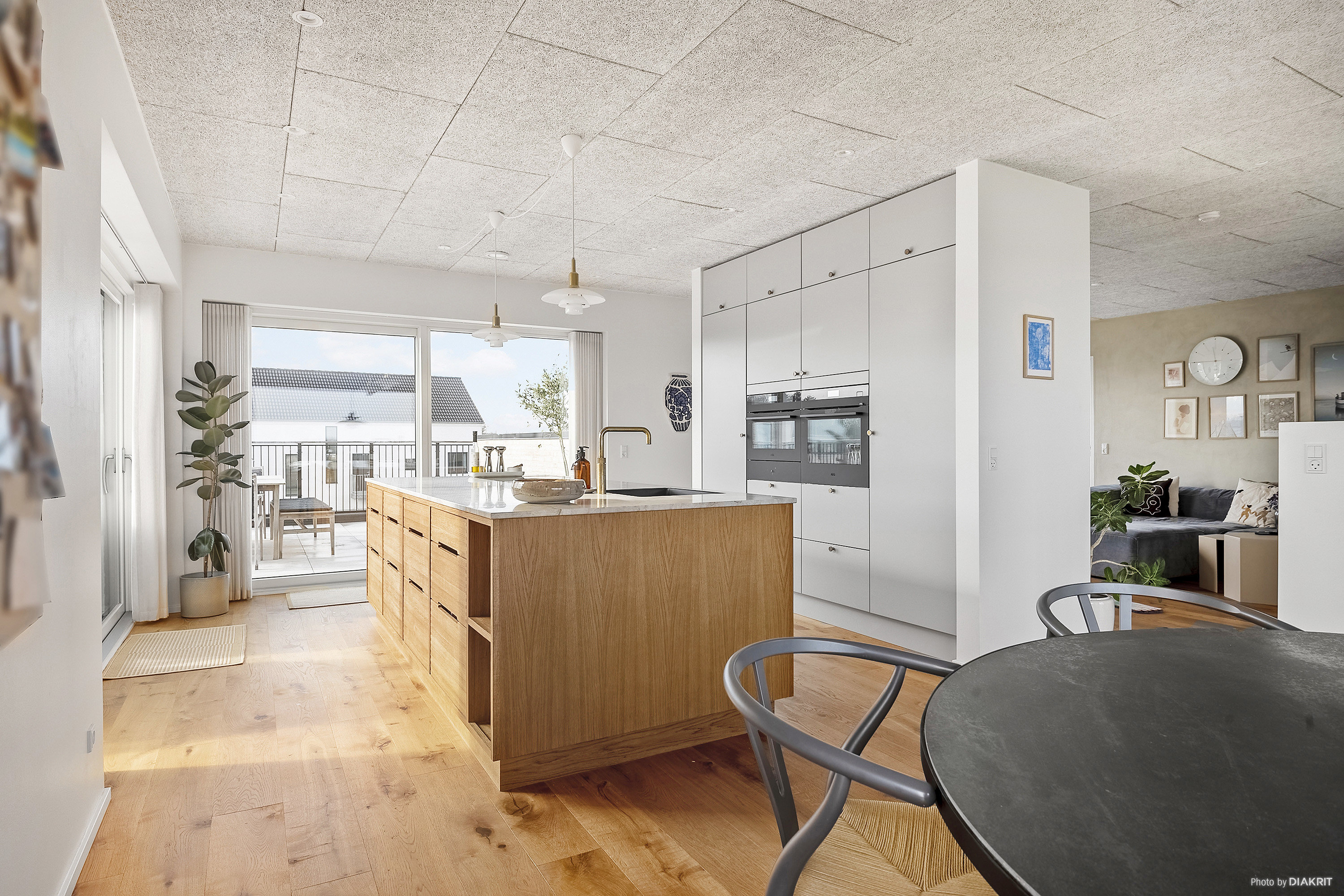 Fremhævet køkken billede i fuldskærmstilstand. Billede af Hou Strandpark 51, Hou, 8300 Odder